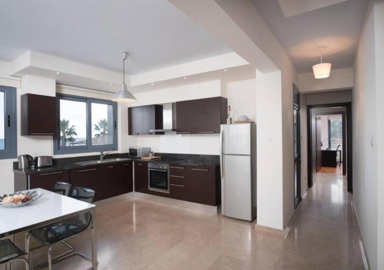 Holiday home Dios Ponte Finikoudes Beachfront *