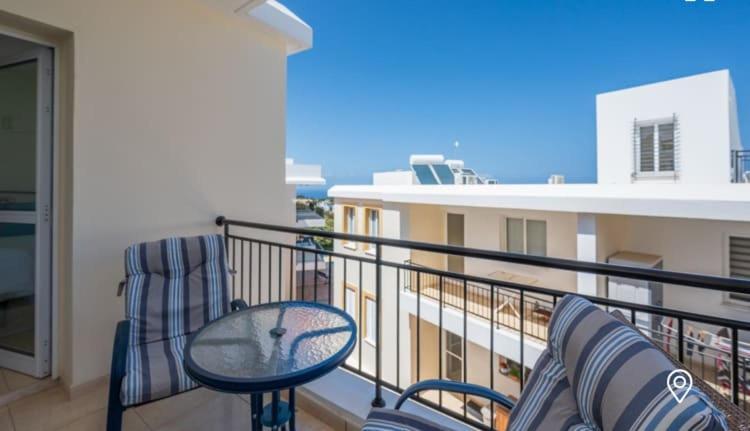 Akamas Bayview Apartment