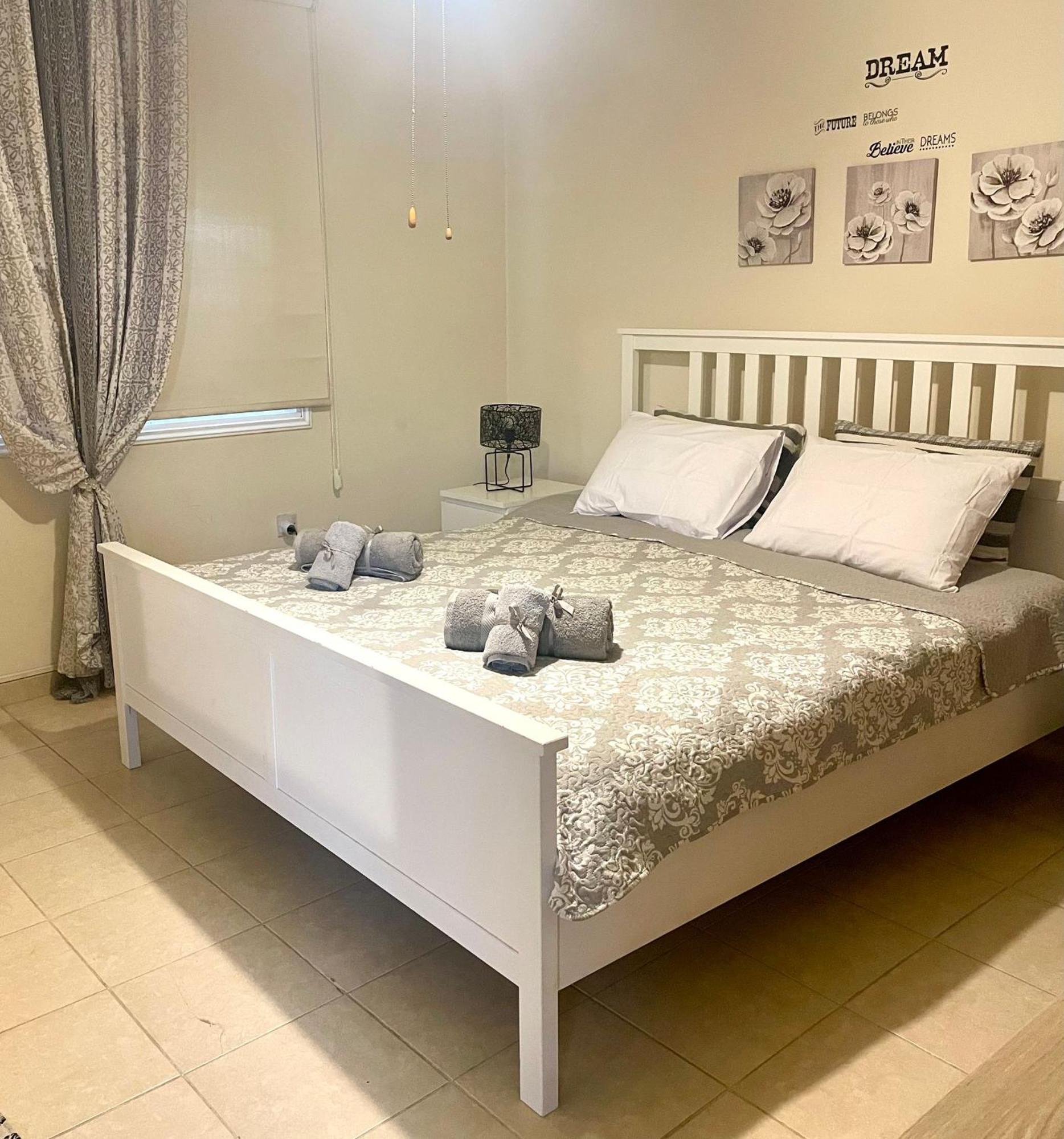 Bed & Breakfast Charming Penthouse With Ocean Views And Private Parking *