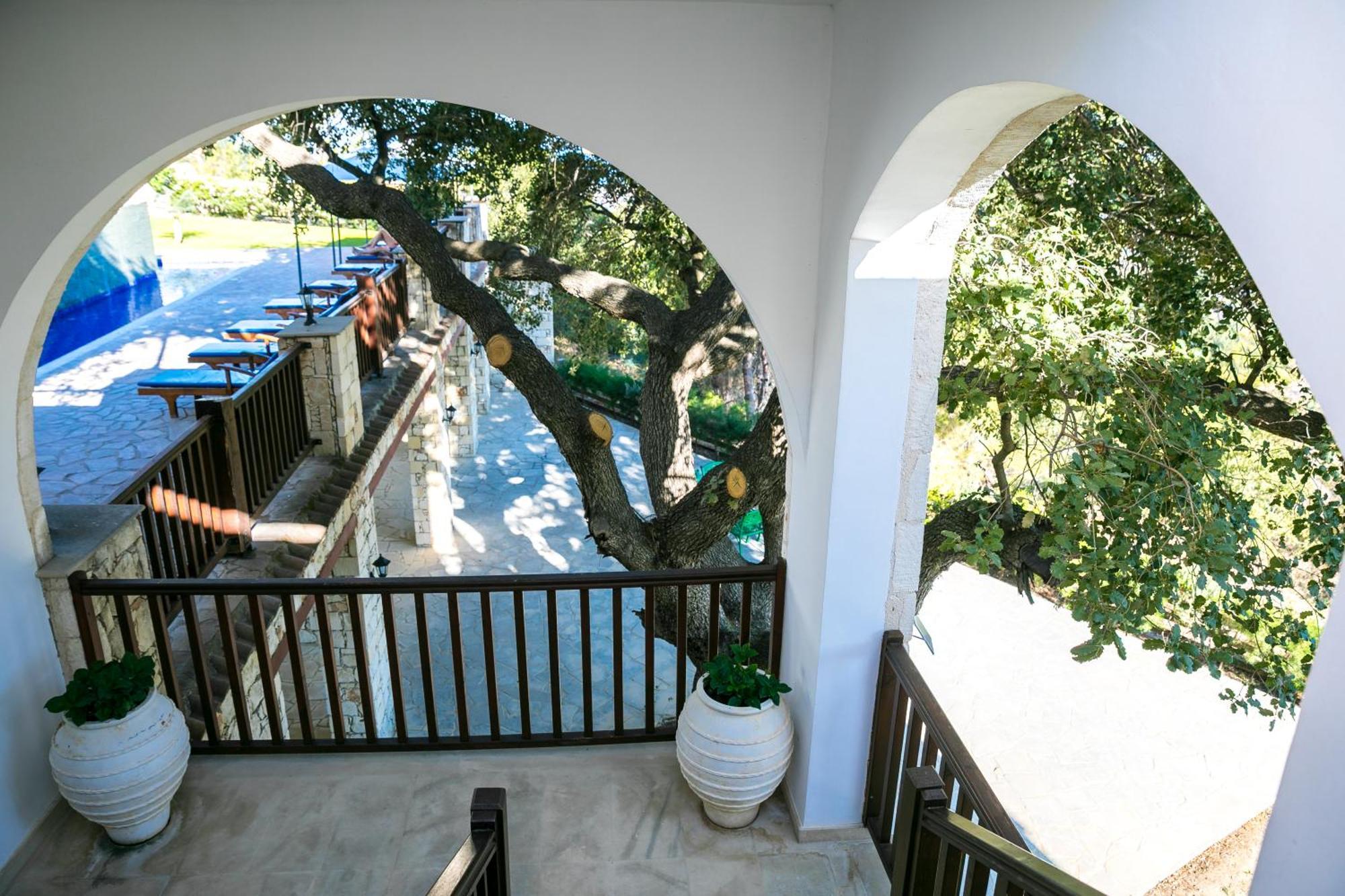 Hotel Demetriou Paradisos Hills 3*