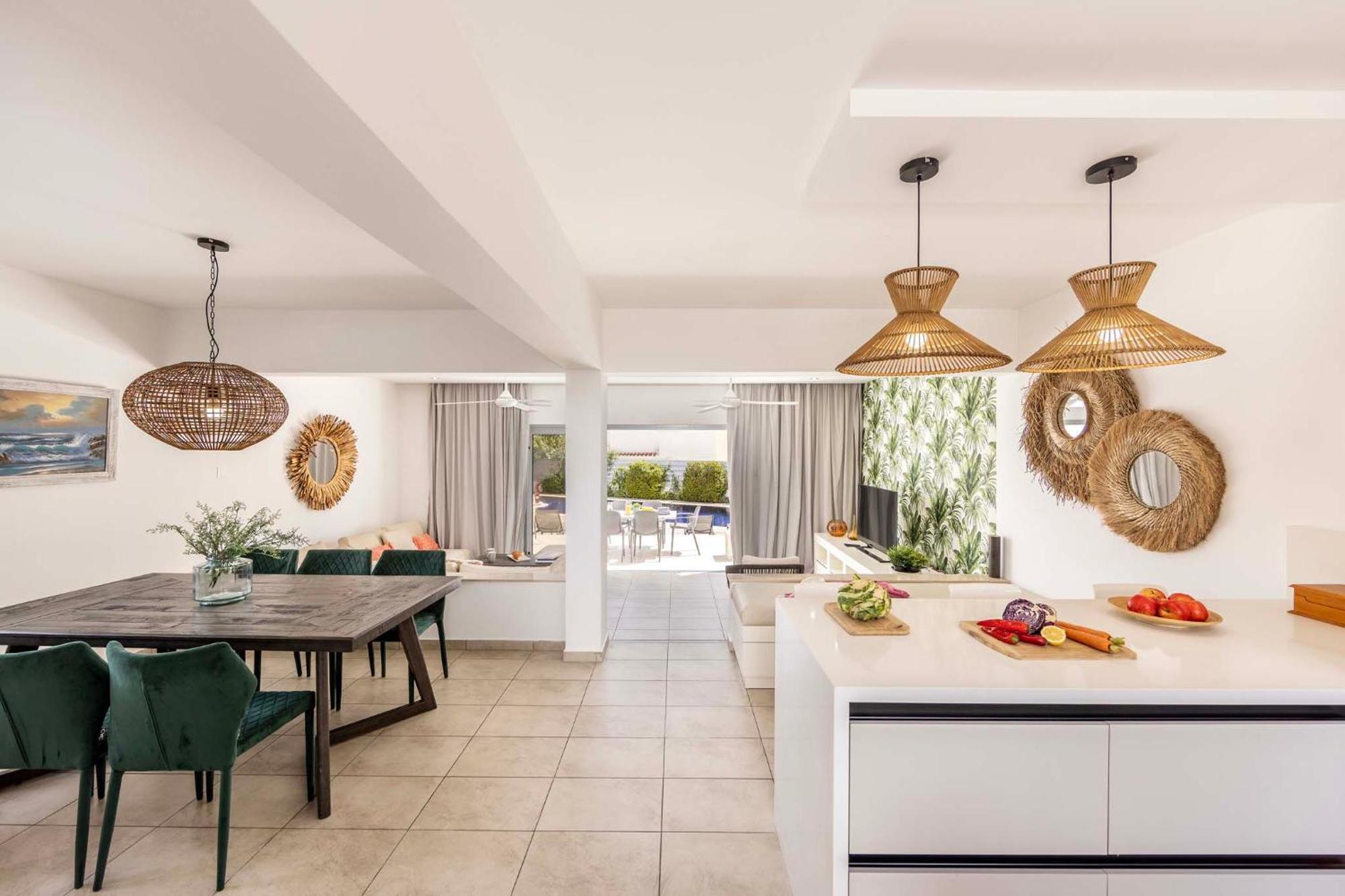 Villa Azure Luxury Pool *