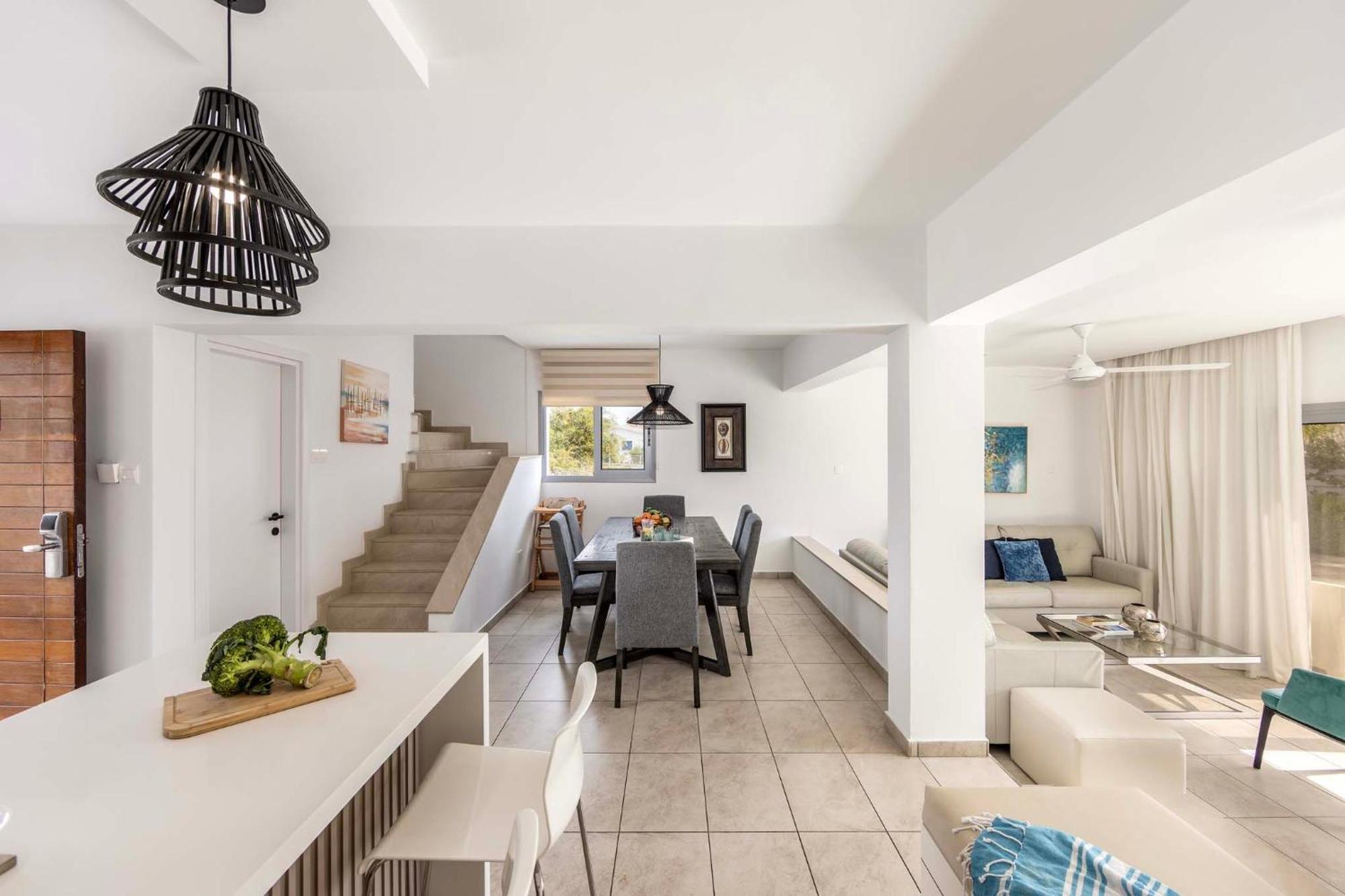 Azure Luxury Pool Villa Protaras