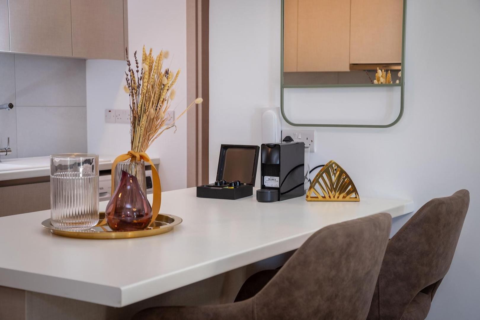 Apartment Crown Hall *