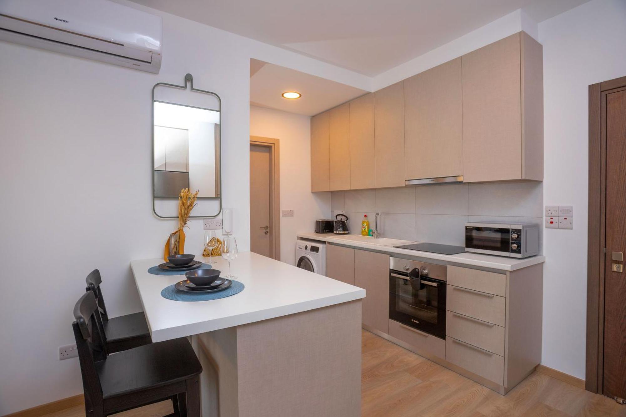 Apartment Crown Hall *