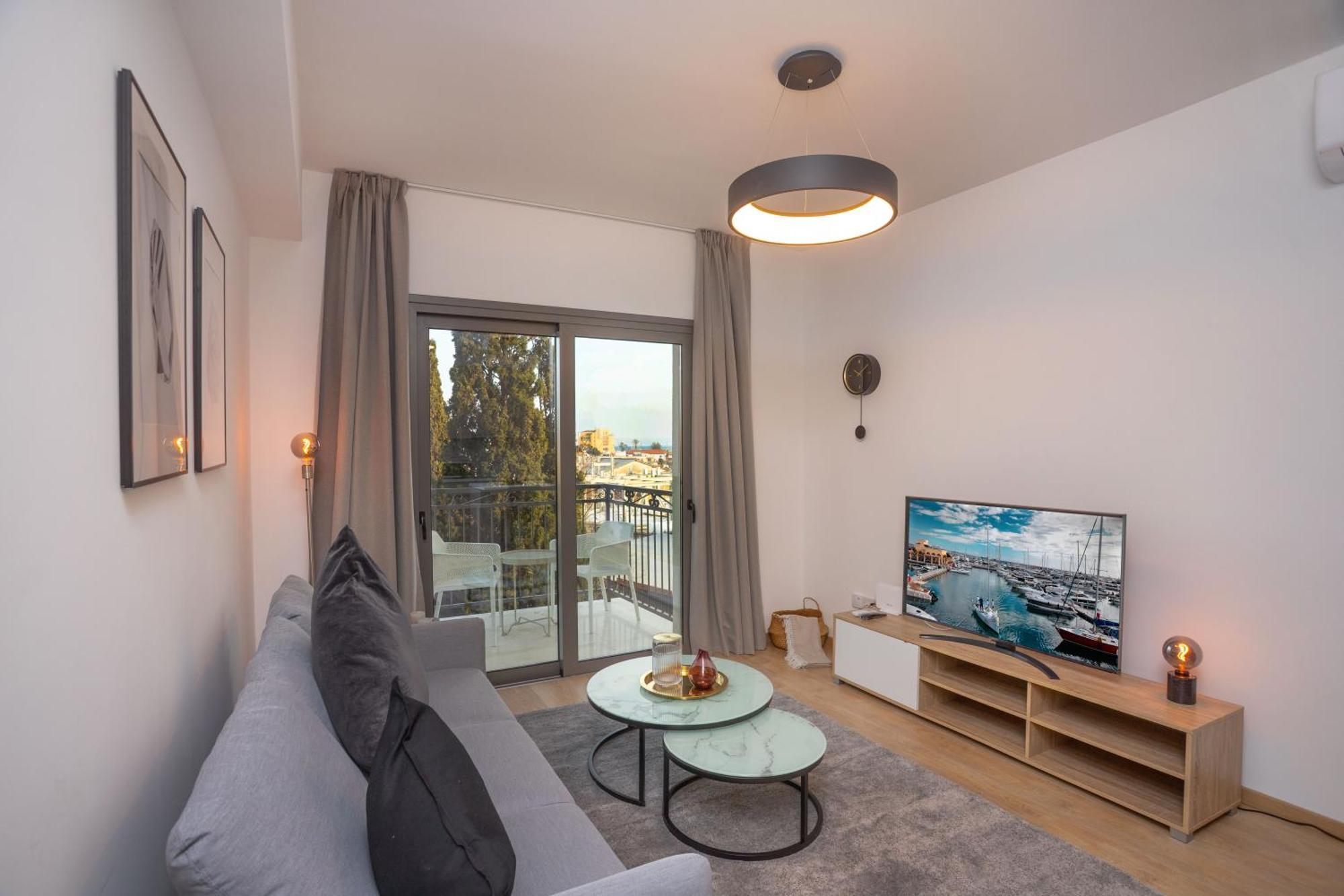 Apartment Crown Hall Limassol