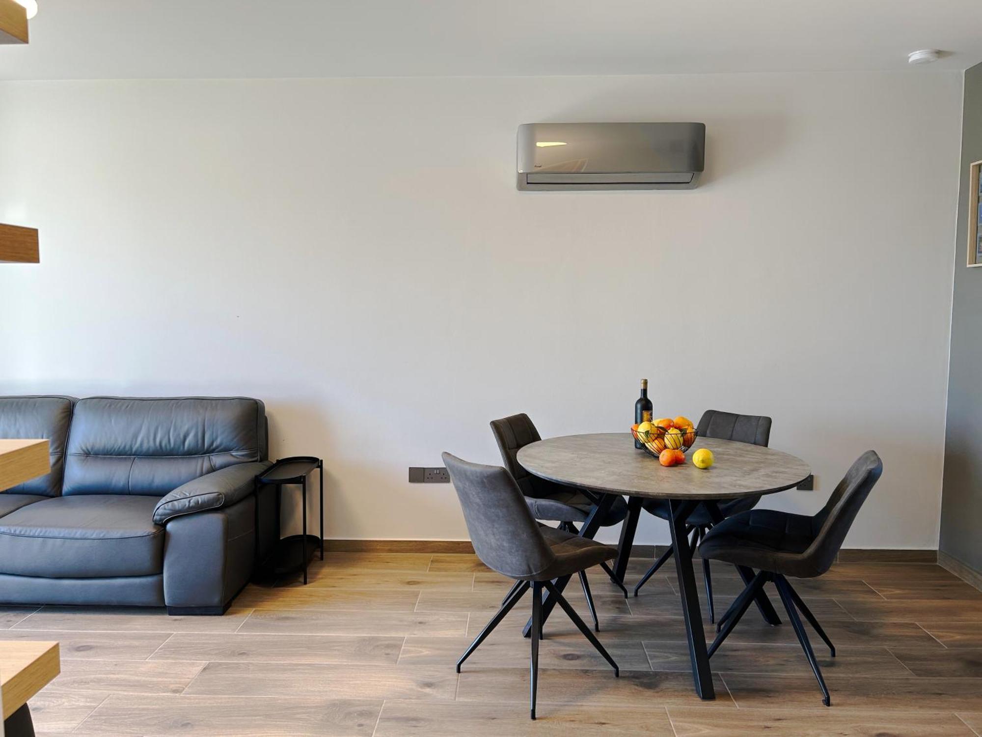 Apartment The A-line Seaview Malama With Pool, Tennis Court & Gym