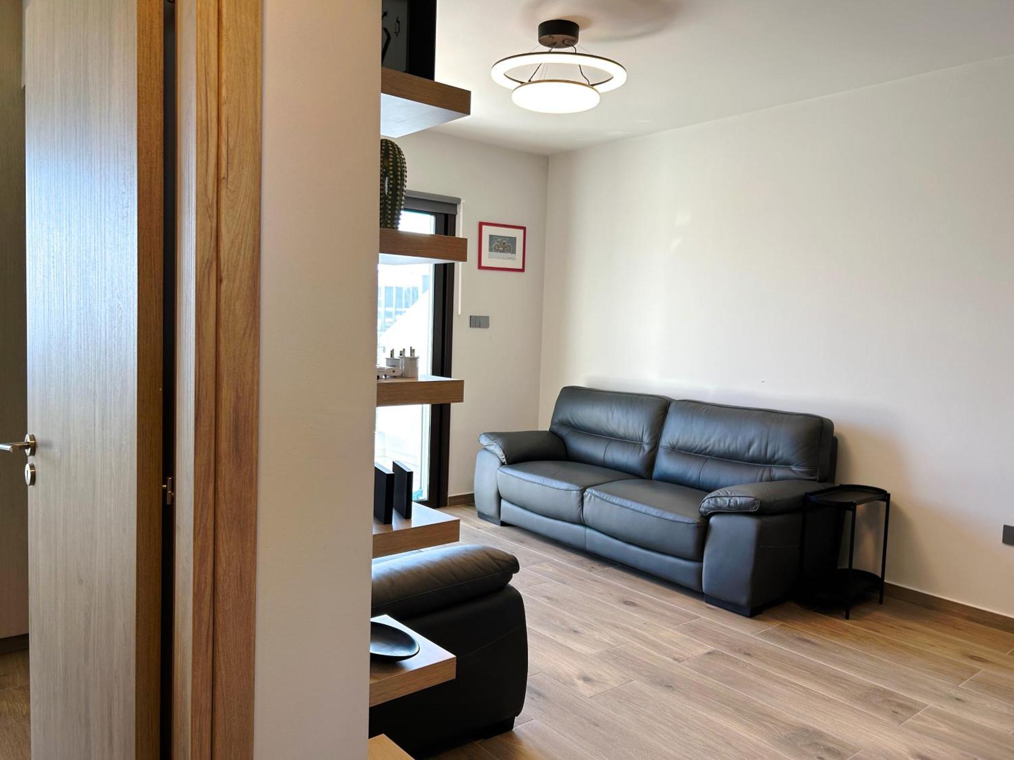 The A-line Seaview Malama With Pool, Tennis Court & Gym