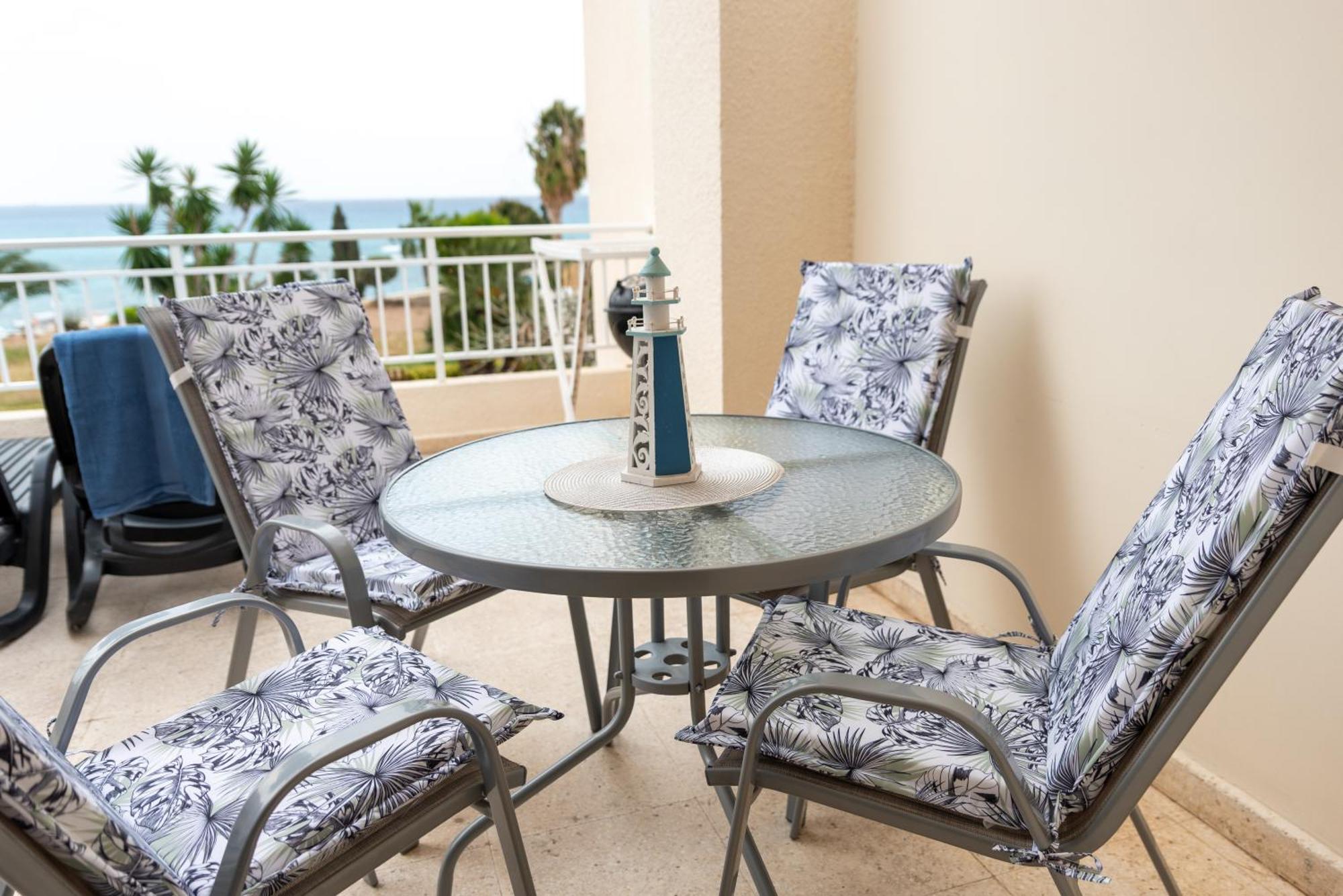 Sea View In Coral Bay * Peyia