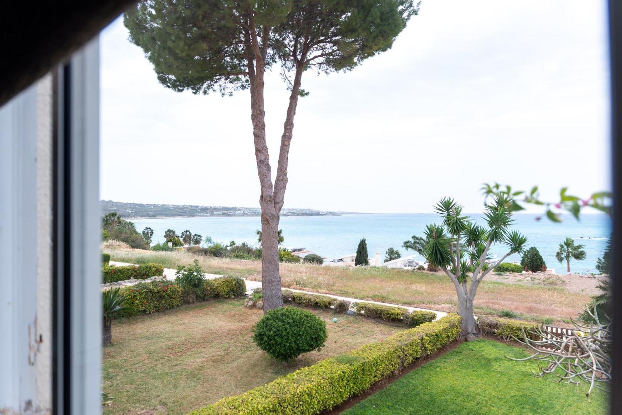 Sea View In Coral Bay
