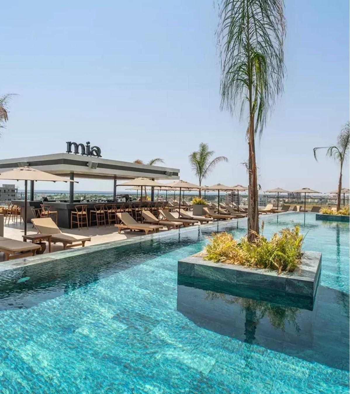 Apartment Grand Sapphire Holliday Trikomo