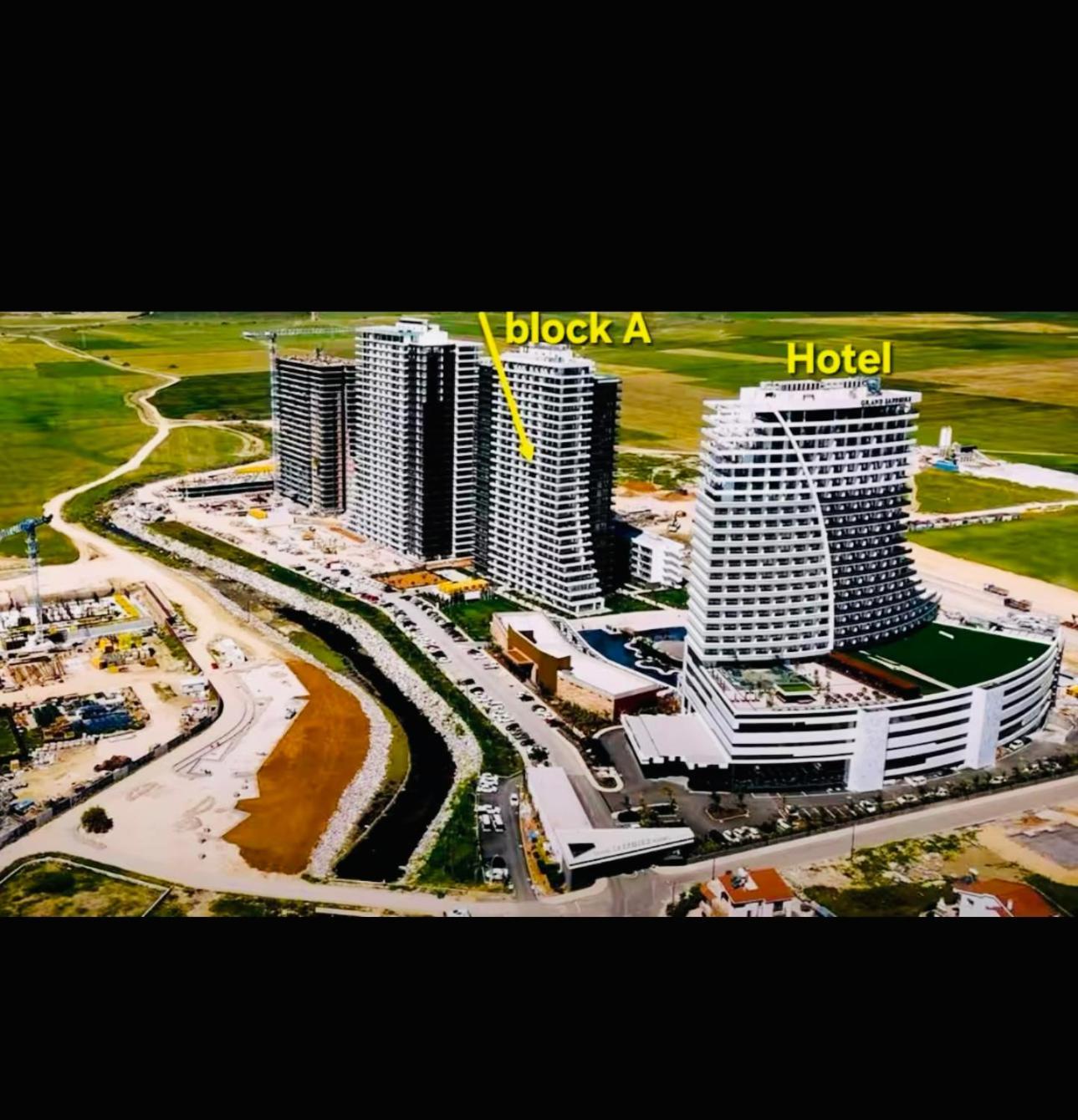 Grand Sapphire Holliday Apartment *
