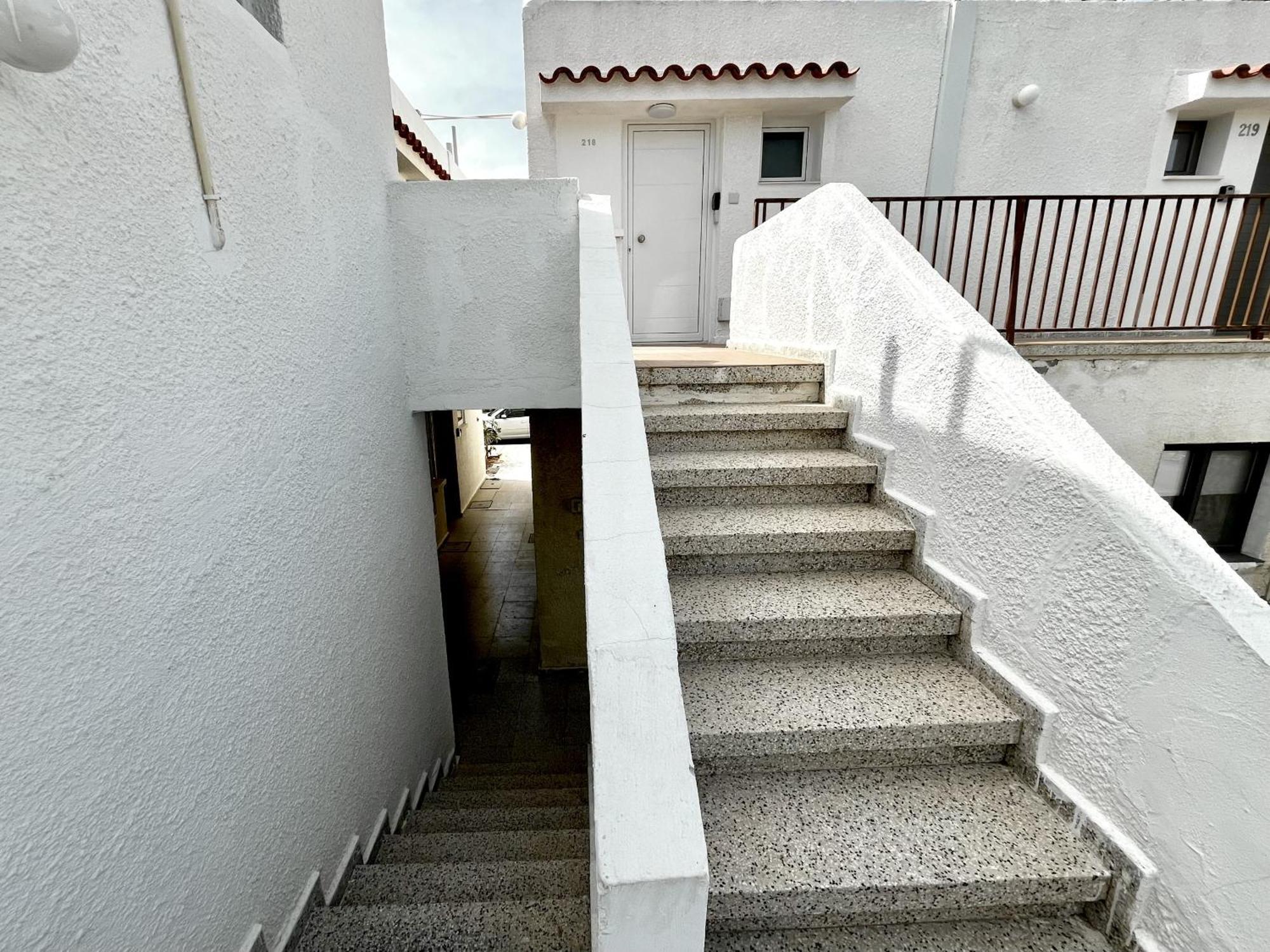 Apartment Nissi Chrysland