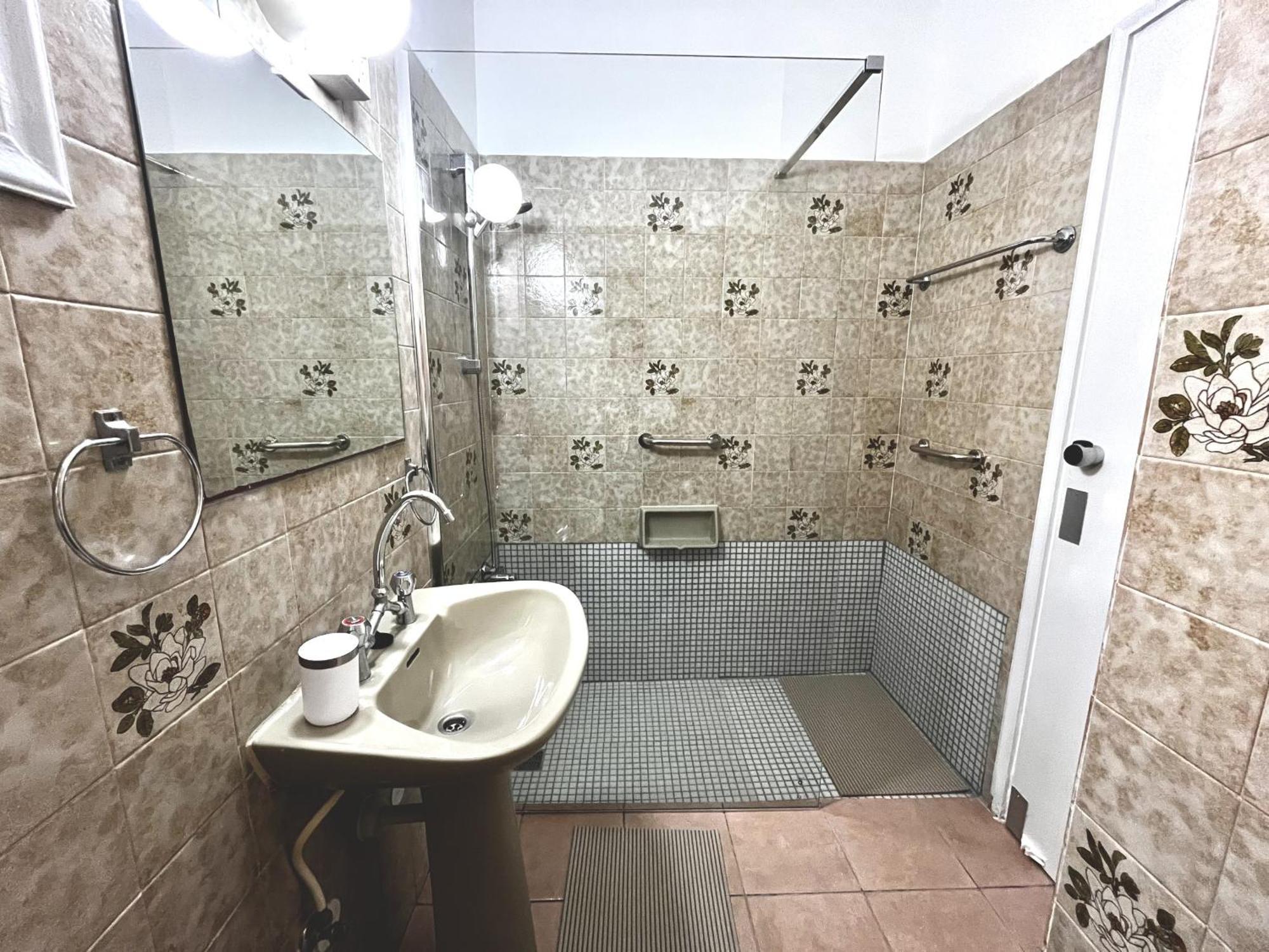 Apartment Nissi Chrysland *