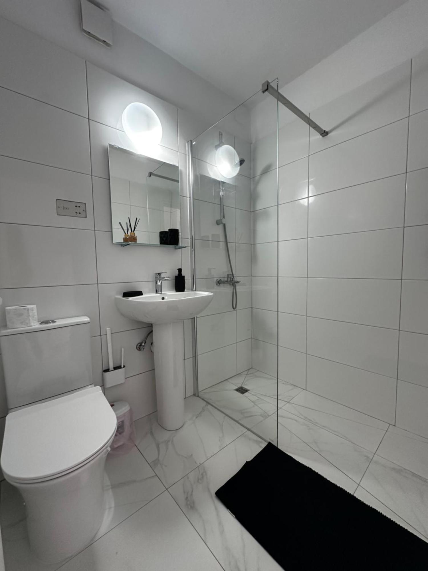Two Bedroom Sea View Townhouse-villa Libellula * Klorakas