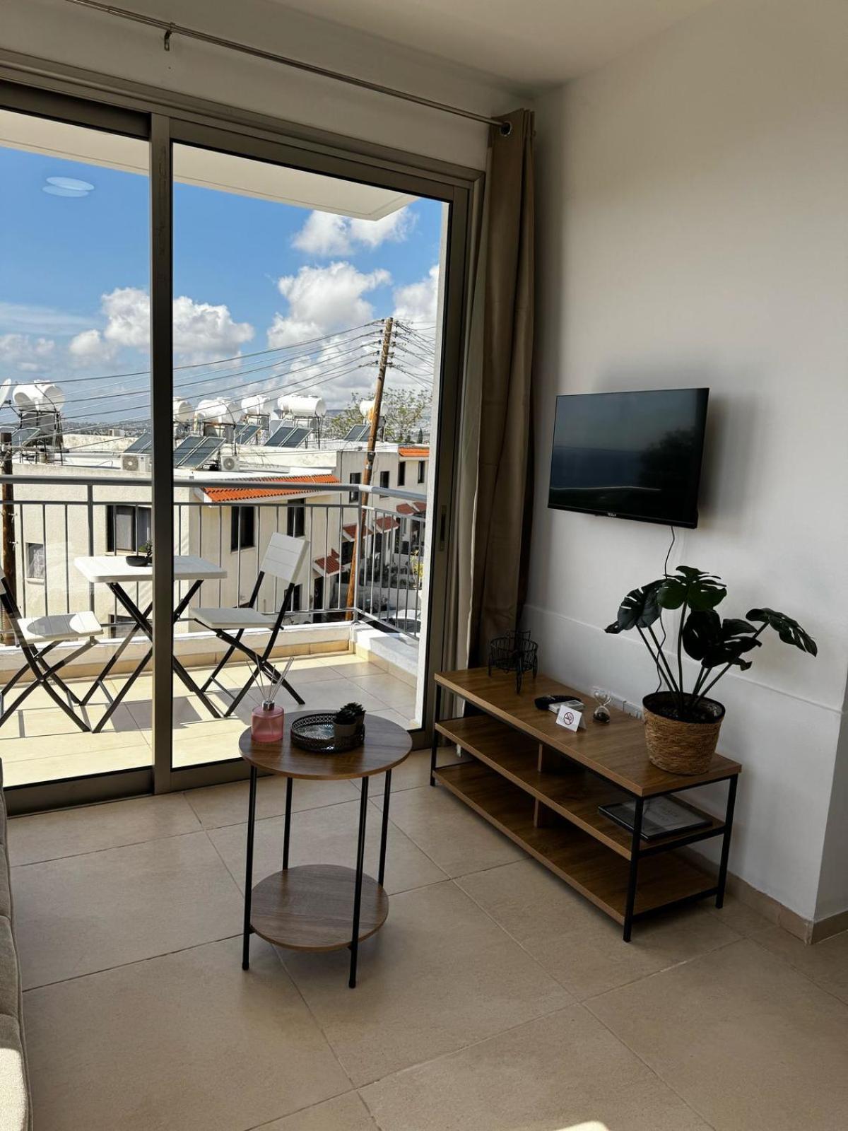 Apartment Sea Breeze Panoramic Ocean View