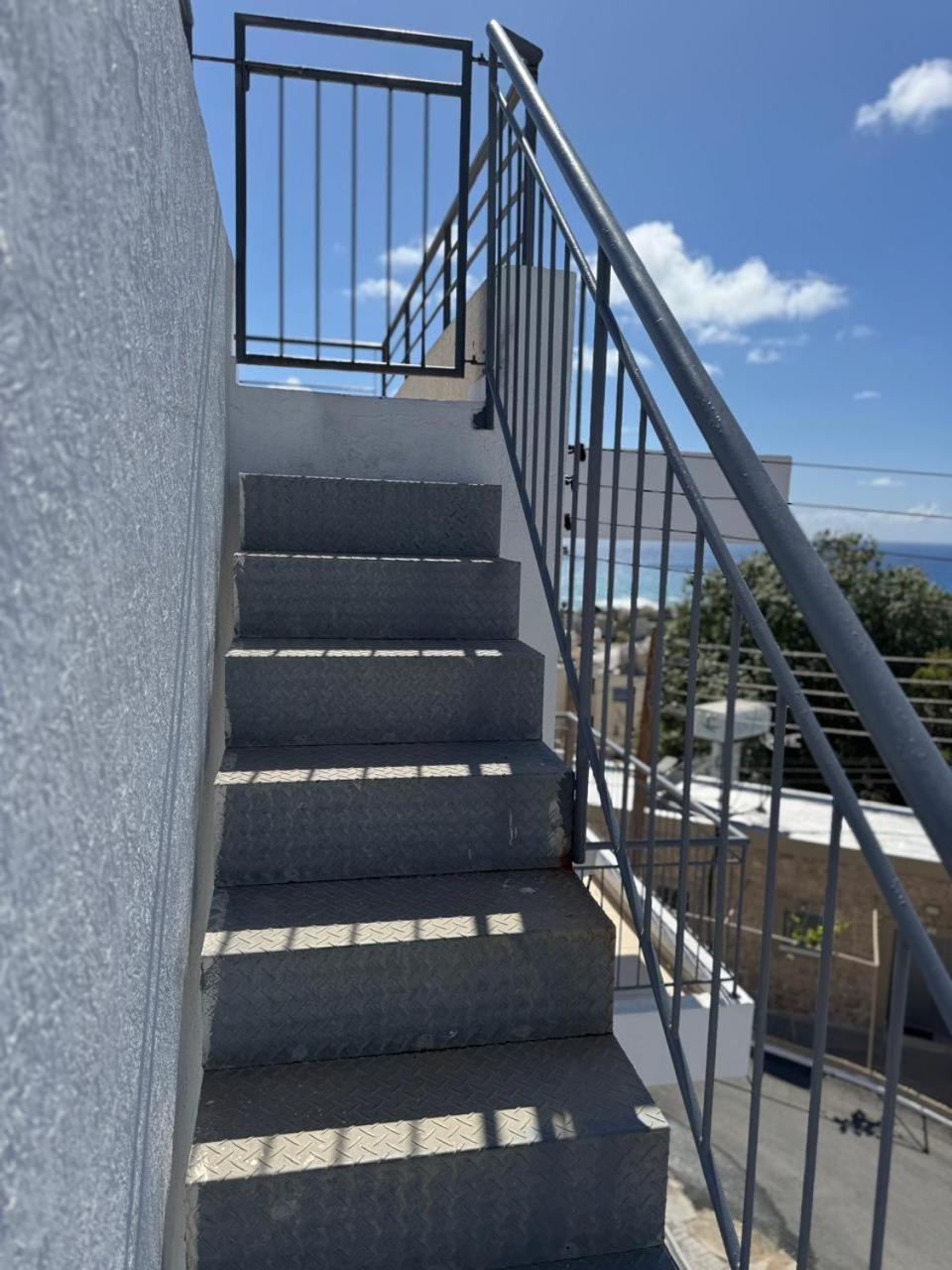 Sea Breeze Panoramic Ocean View *
