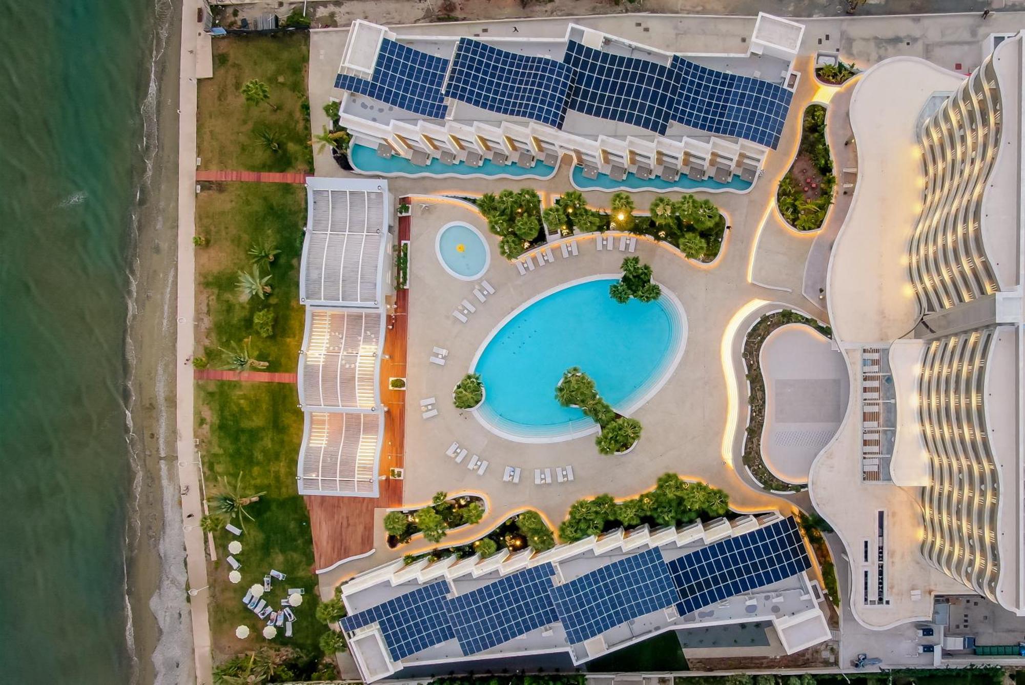 Radisson 5* Larnaca