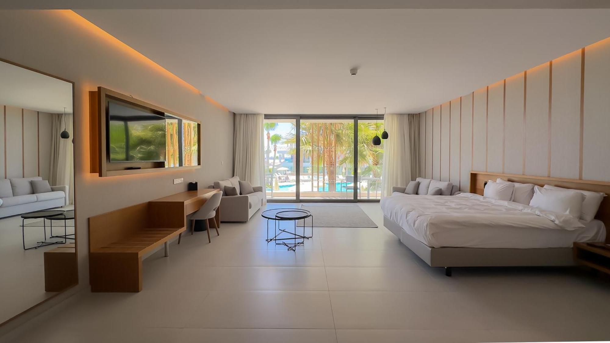 Radisson Resort