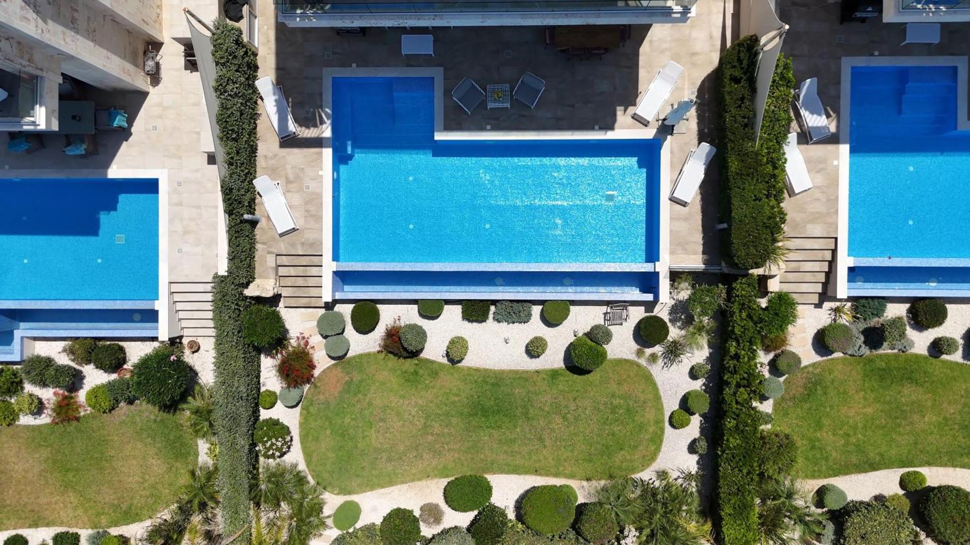 Olymp Luxury C - Seafront Elegance With Infinity Pool And Exclusive Lifestyle