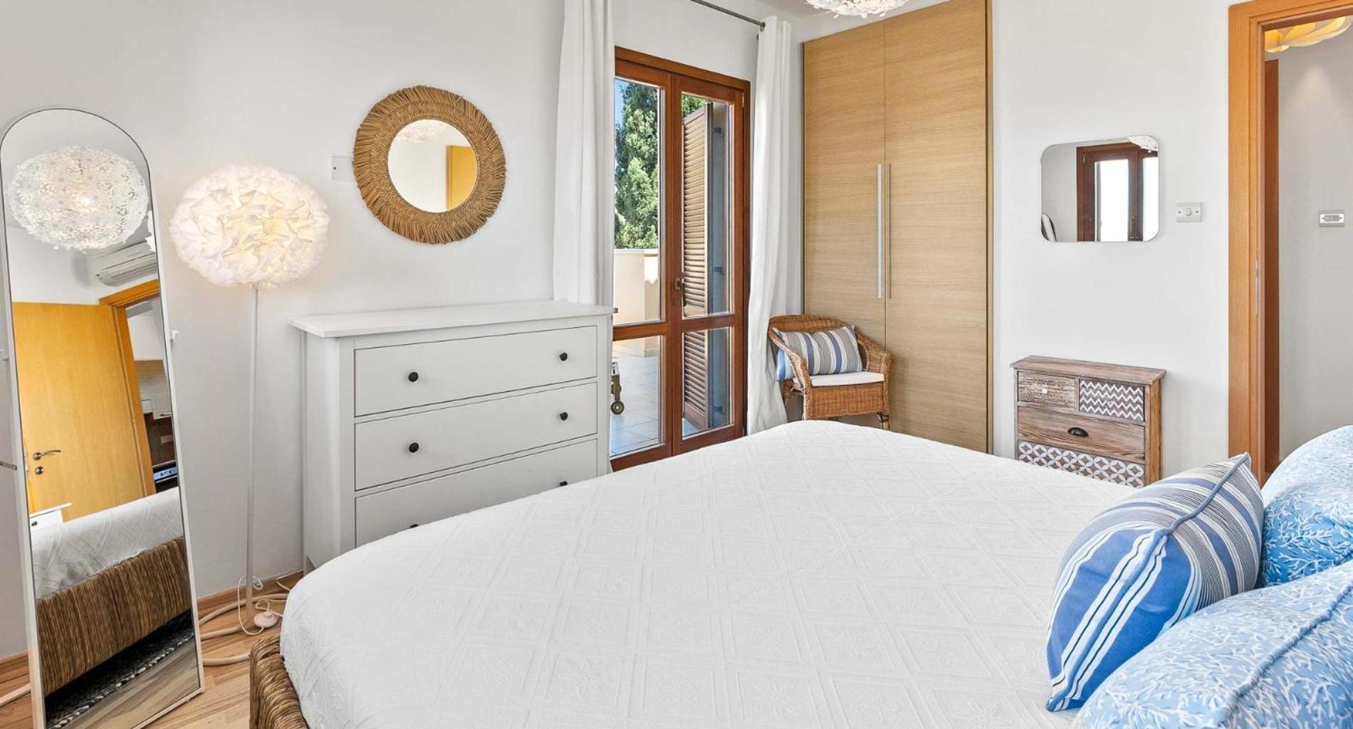 Beautiful Bj12 With Amazing Sea Views, Aphrodite Hills Appartement *