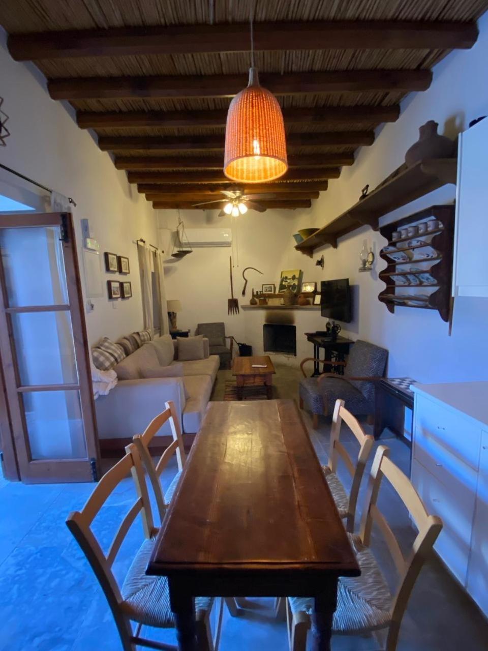 Spiti Calliope Holiday home Kathikas