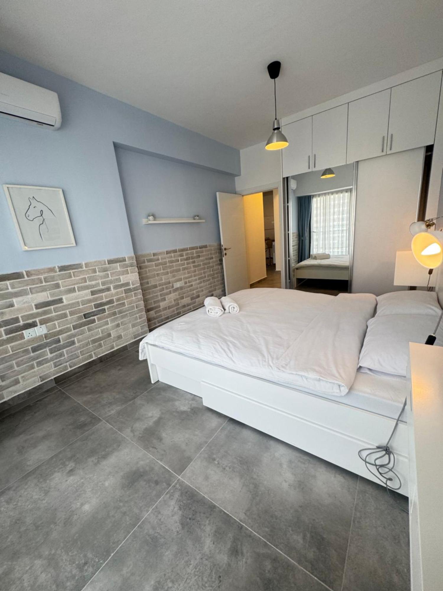 Caesar & - With 2 Bedroom - Aurelius *