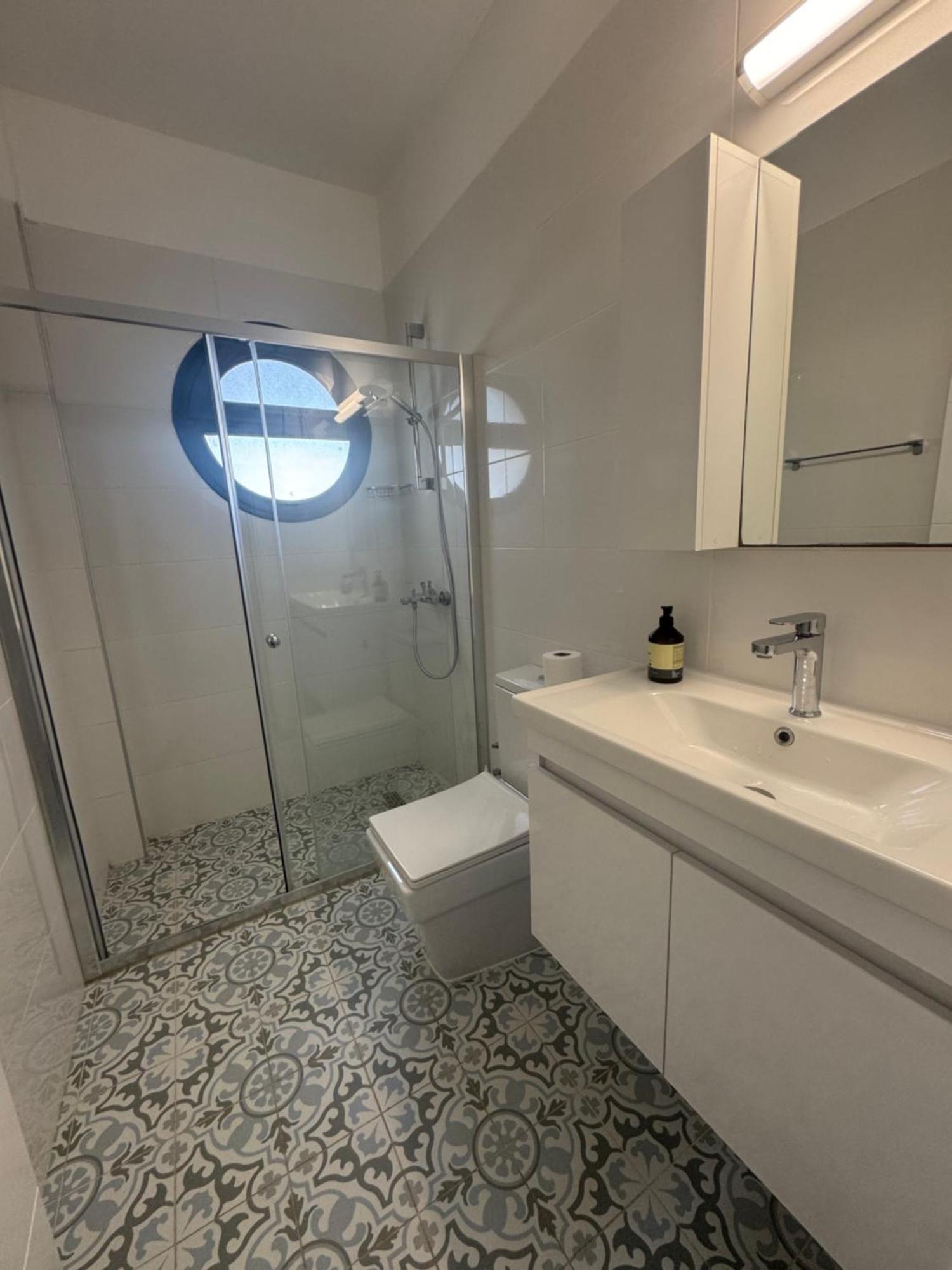 Caesar & - With 2 Bedroom - Aurelius *