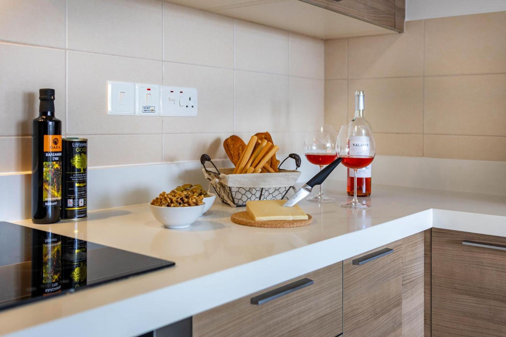 Appartement Marathon With Shared Pool *