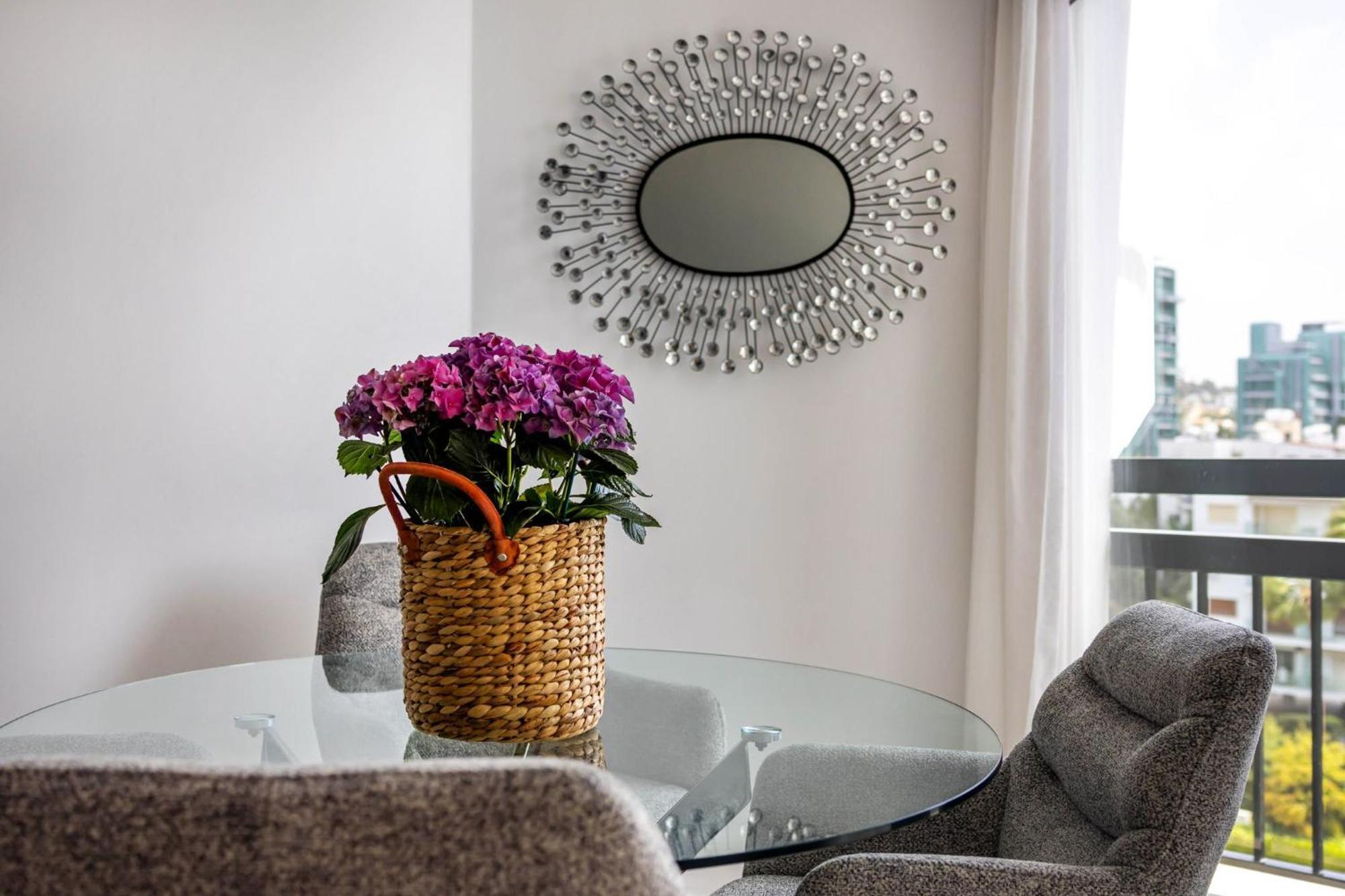 Marathon With Shared Pool Appartement *