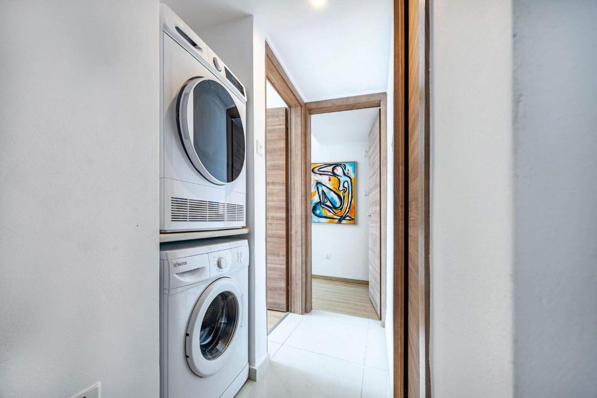 Marathon With Shared Pool Appartement *