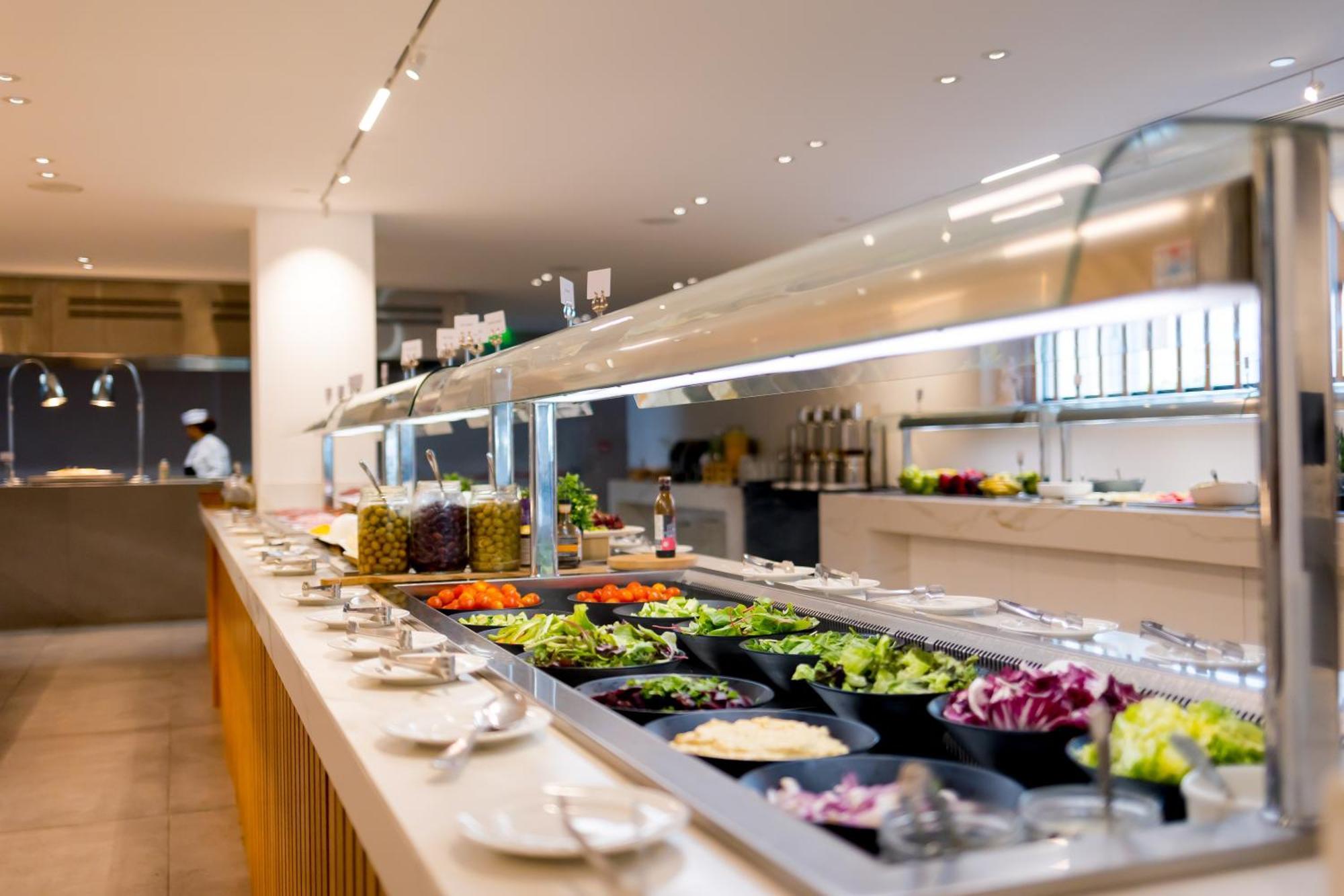 Radisson 5* Larnaca