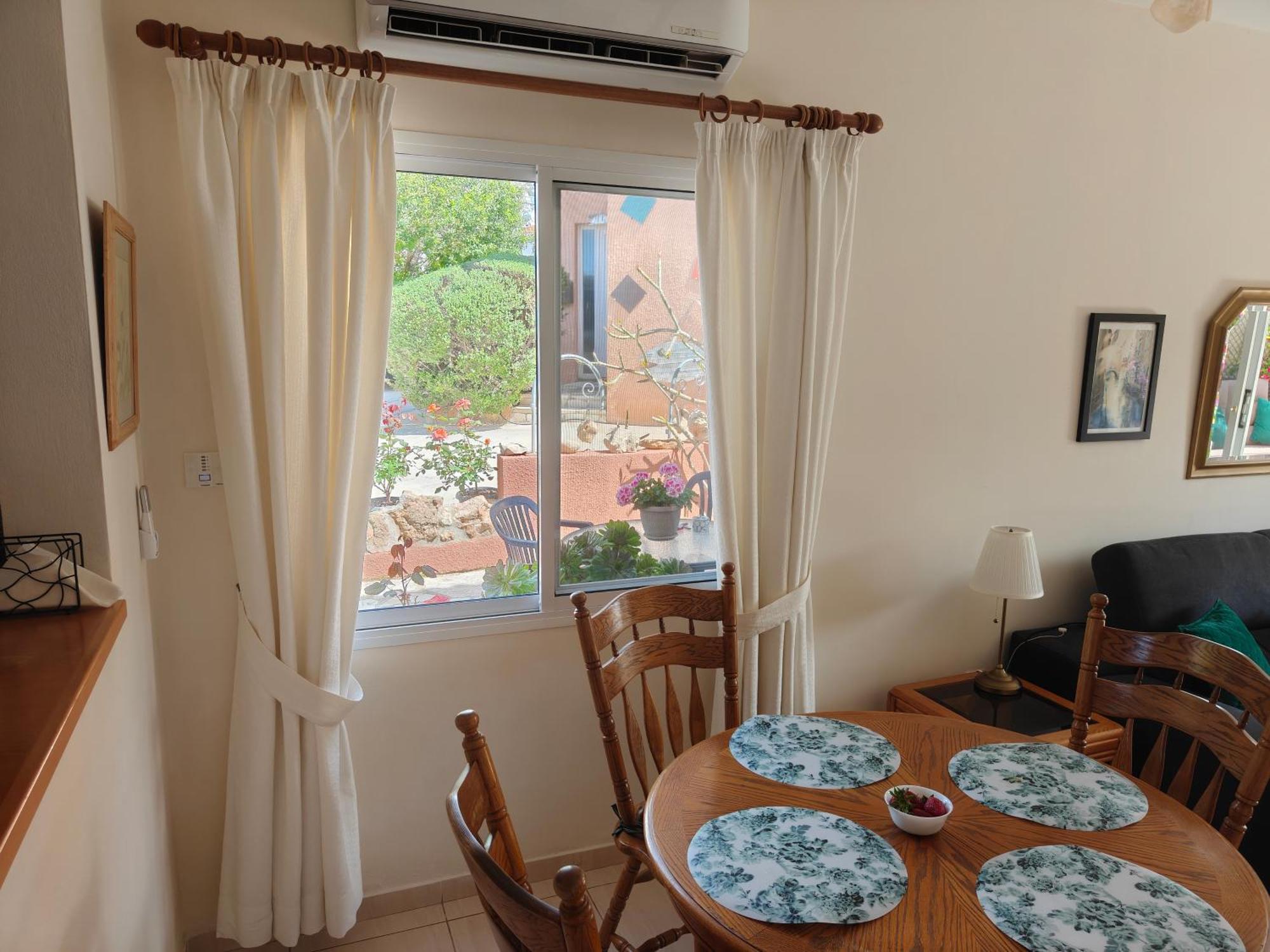 Holiday home Eva Gardens Corner House With Stunning Garden And Huge Swimming Pool Next To Coral Bay