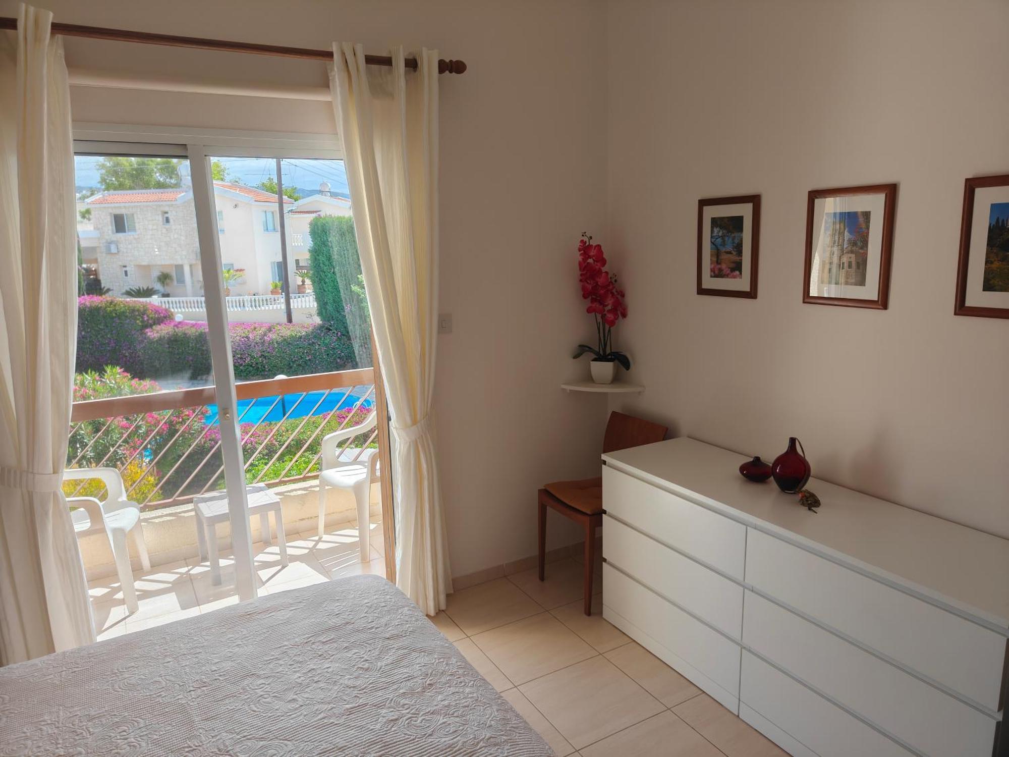 House In Eva Gardens With Pool&garden Vakantiehuis *