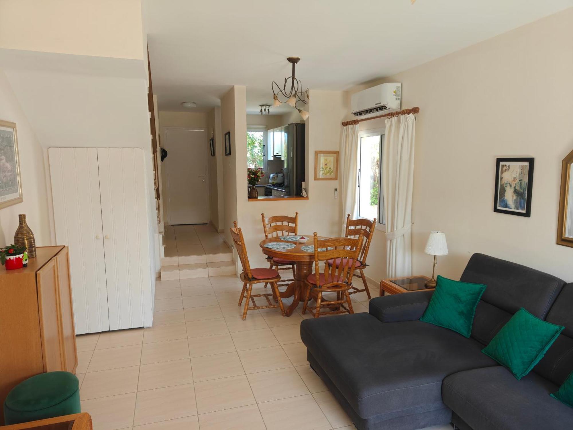 House In Eva Gardens With Pool&garden *