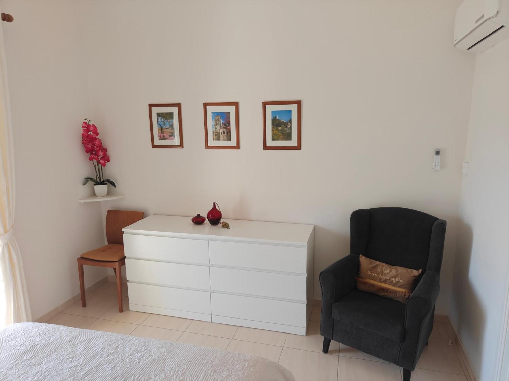 Holiday home Eva Gardens Corner House With Stunning Garden And Huge Swimming Pool Next To Coral Bay *