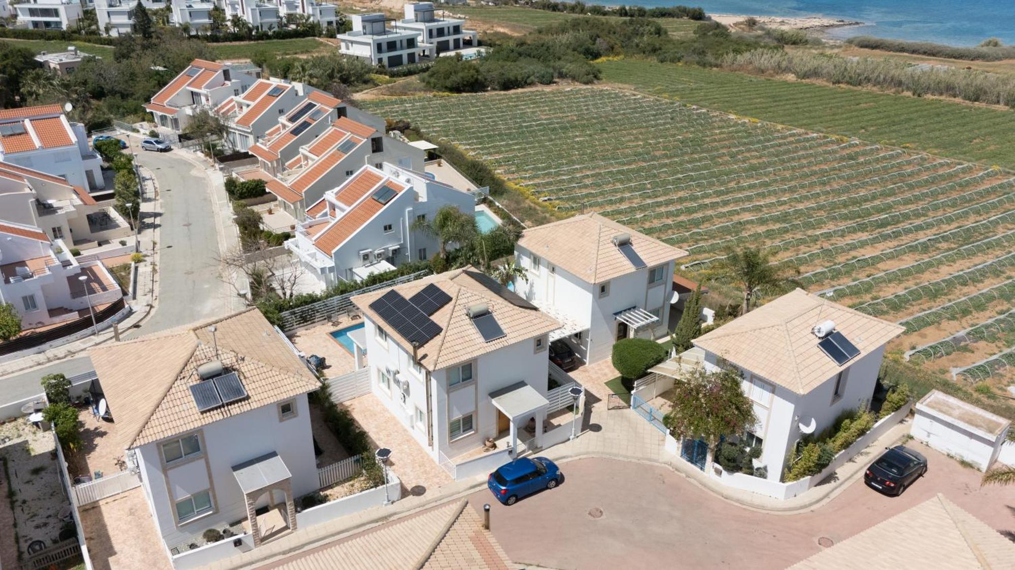 Wealthystays Hephaestus Villa, Ayia Triada Villa