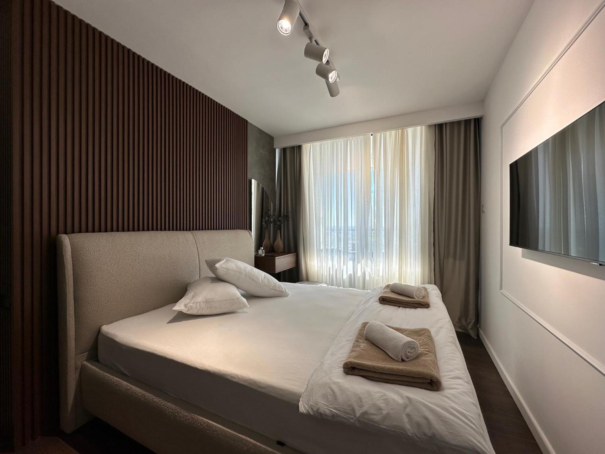 Grand Sapphire Luxury By Myguest Cyprus Apartment