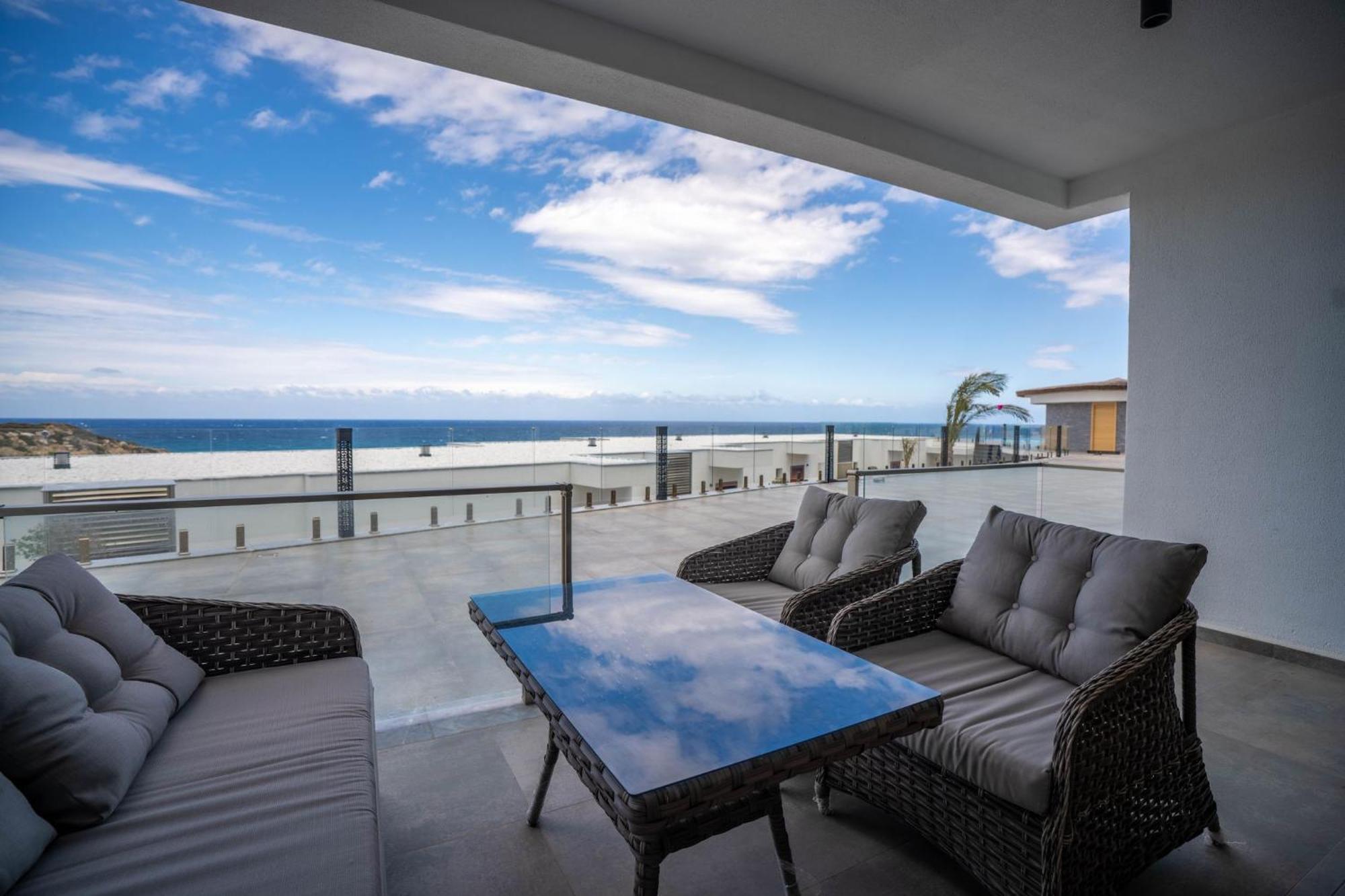 Apartment Luxury With Pool And Stunning Sea View Agios Georgios (Girne)
