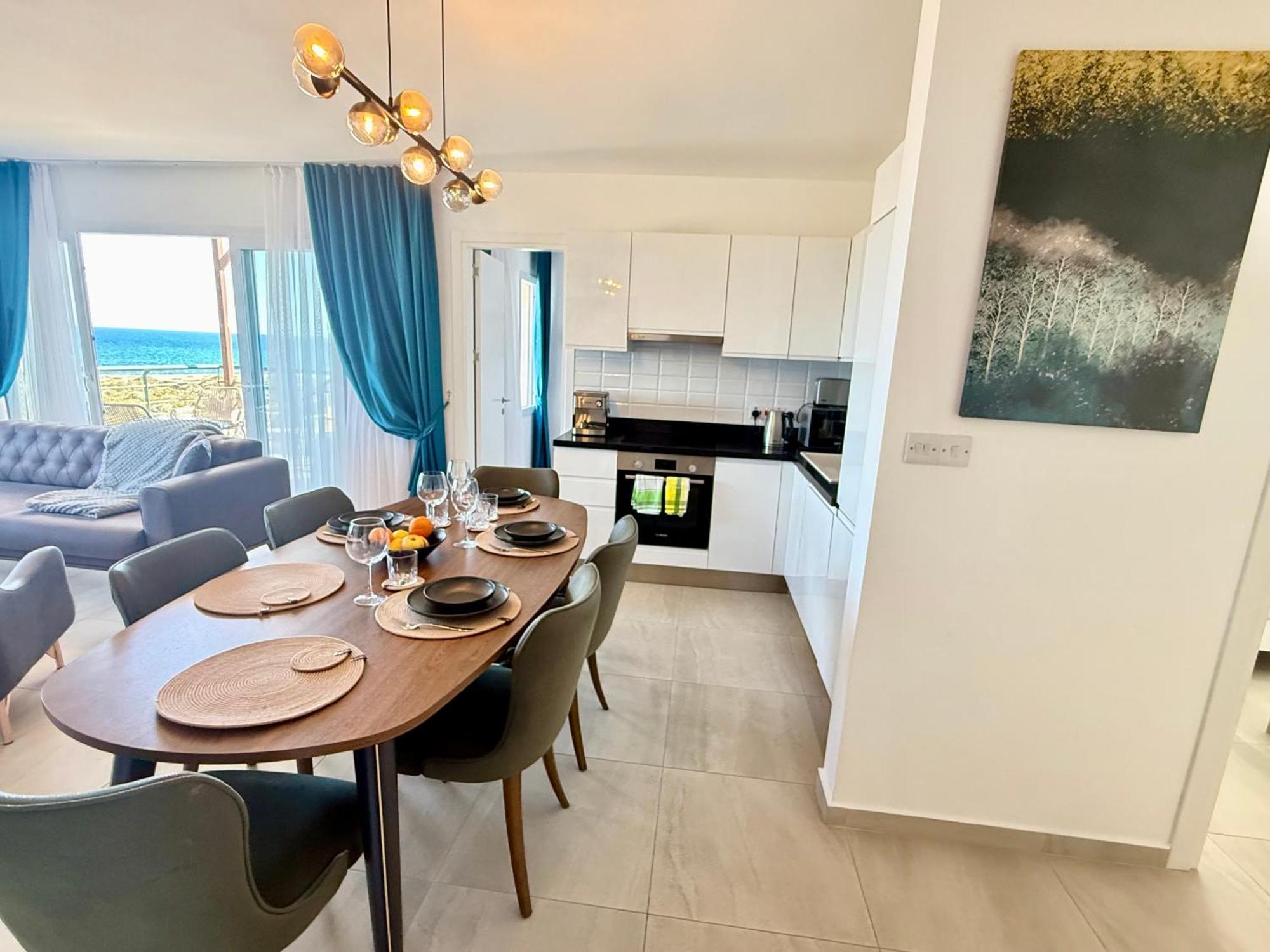 Apartment Relaxing Penthouse Suites By The Sea Vokolidha