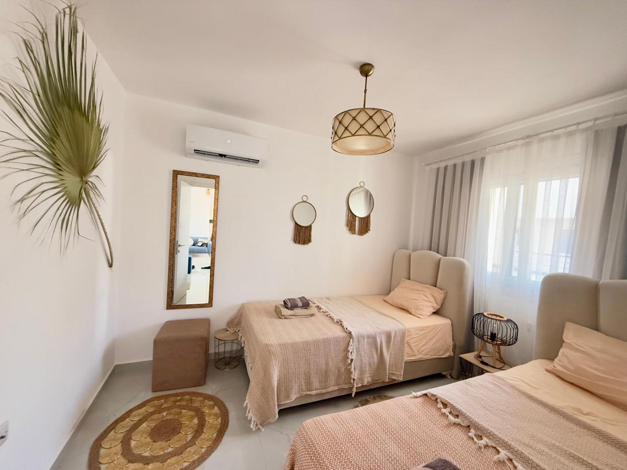 Relaxing Penthouse Suites By The Sea Vokolidha