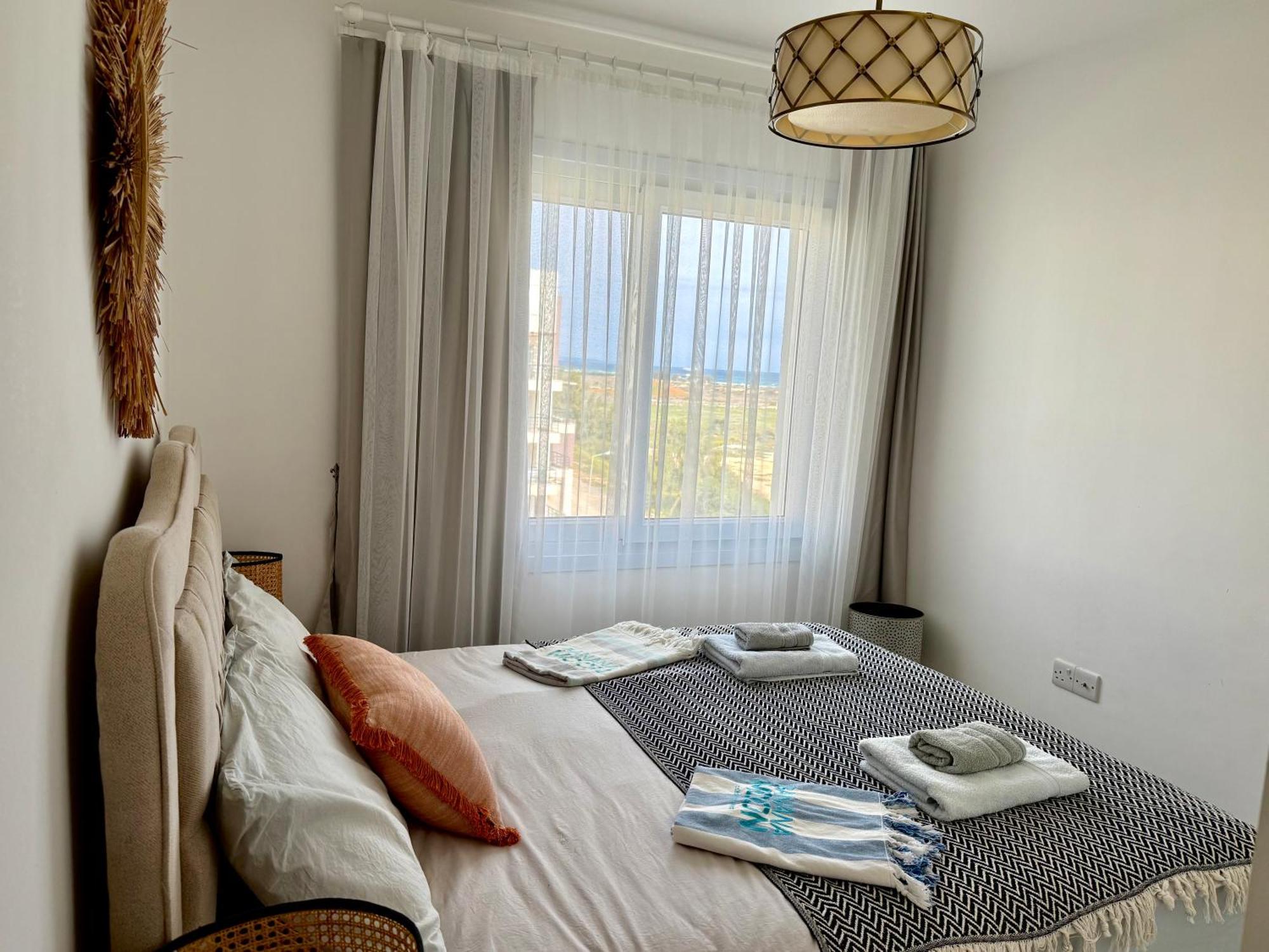Relaxing Penthouse Suites By The Sea *
