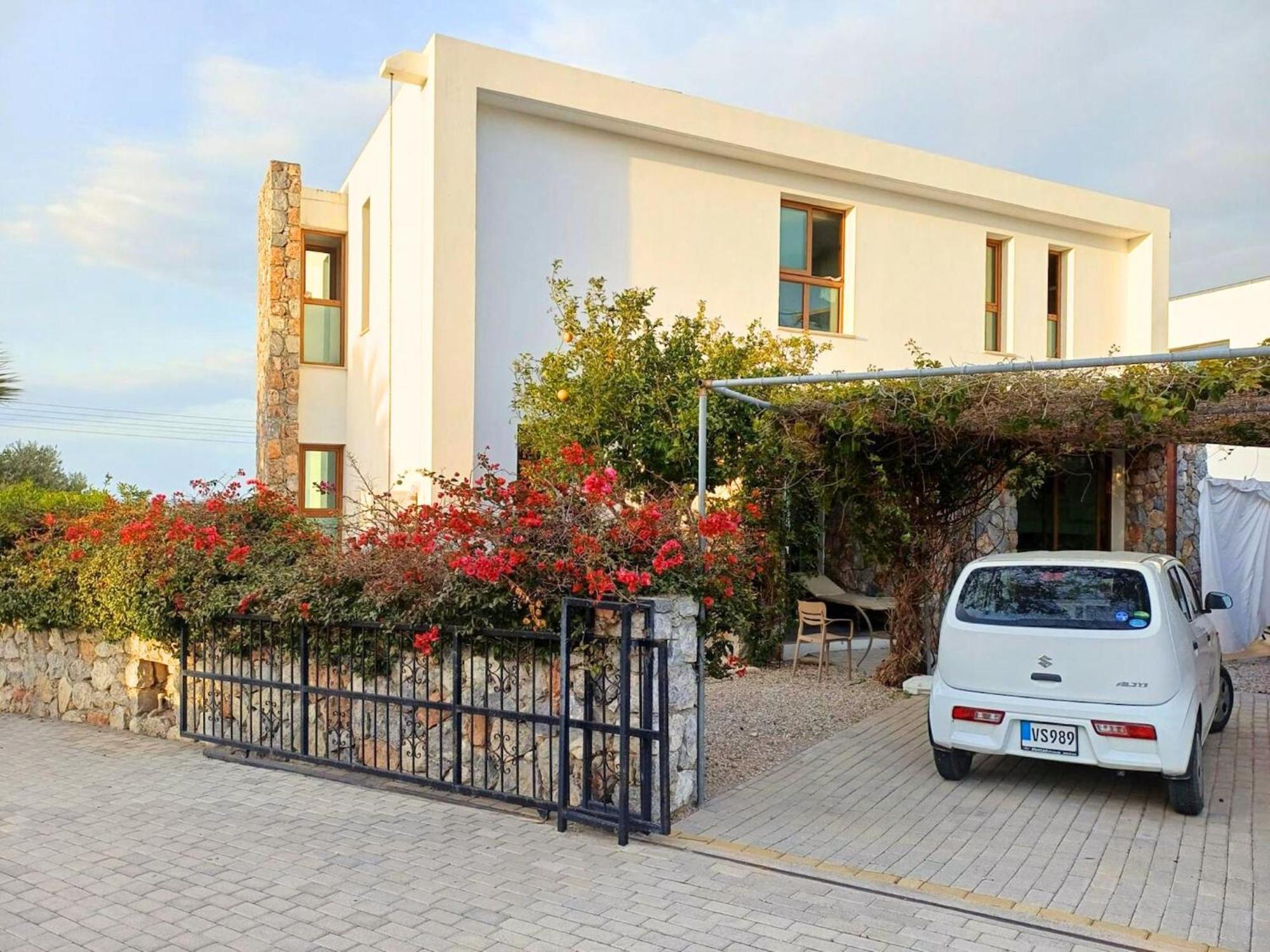 Luxurious With Breathtaking Seaview Villa *