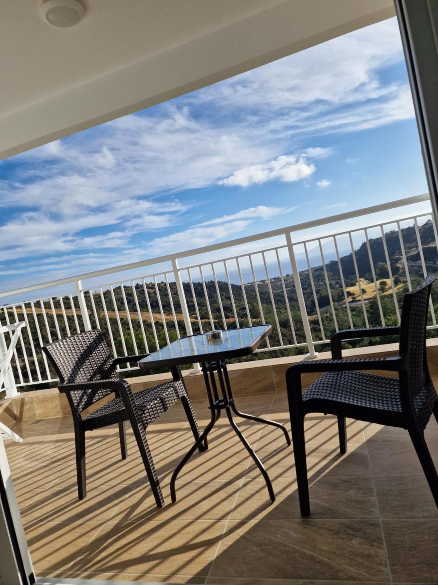 Apartamento Akamas Throne Neo Chorio