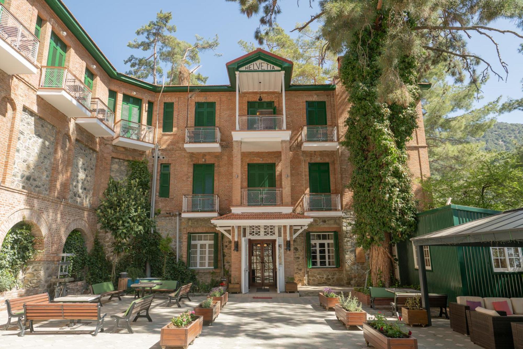 Hotel New Helvetia Platres