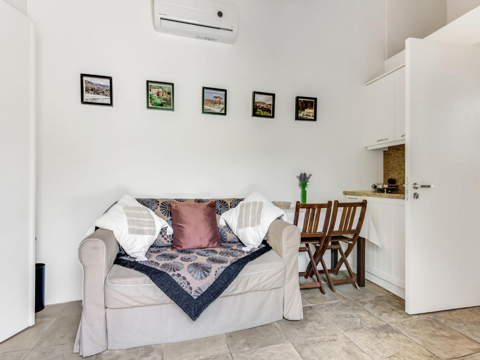 Apartment Sanders Arsorama *