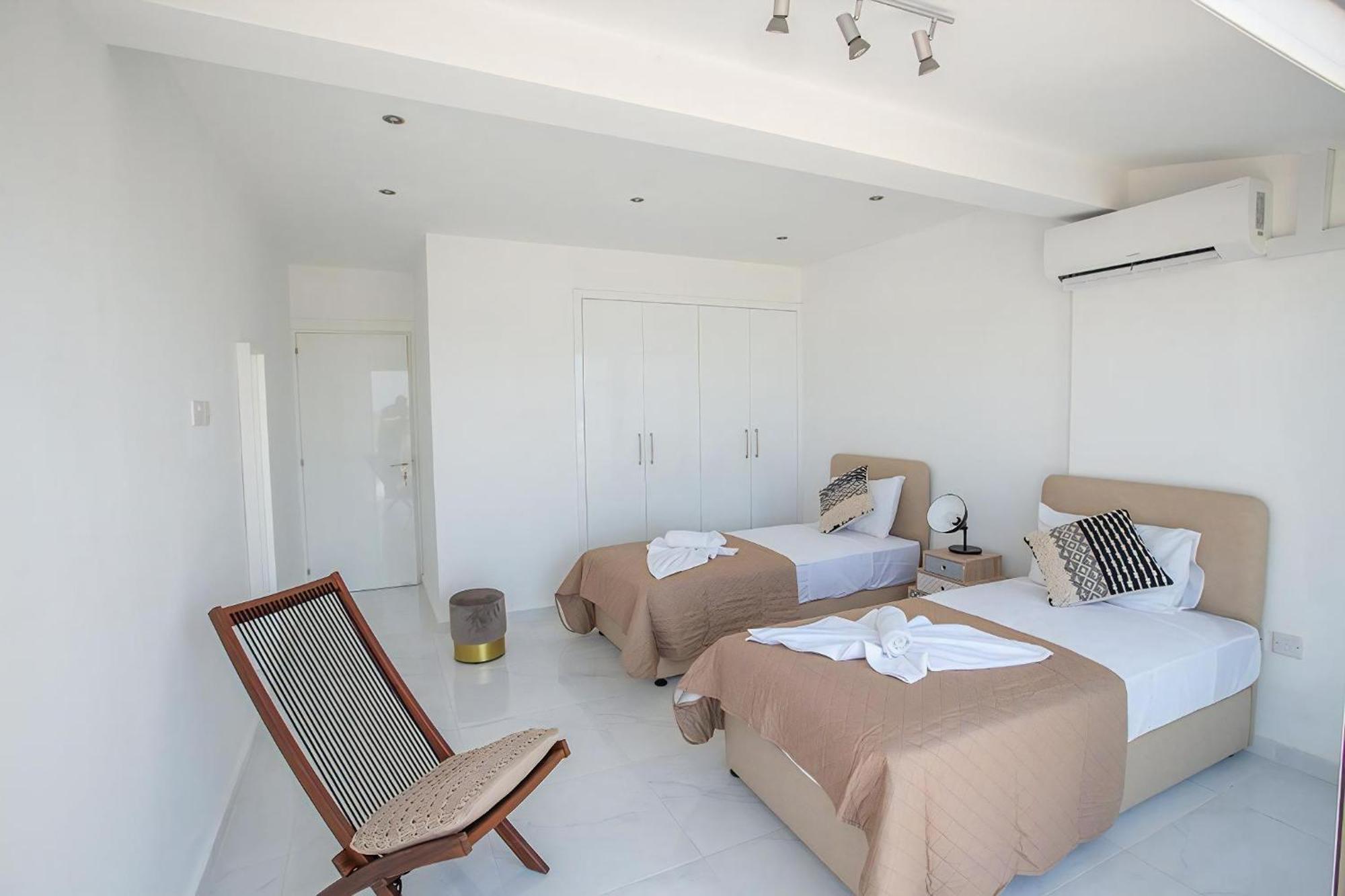 Apartment Apt Misia Enas - Modern 2 Bedroom Apartment With Sea Views - Close To Ayia Napa Square Ayia Napa
