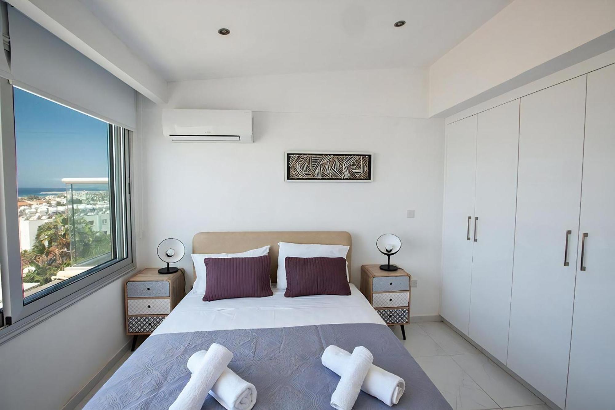 Apartment Apt Misia Enas - Modern 2 Bedroom Apartment With Sea Views - Close To Ayia Napa Square *