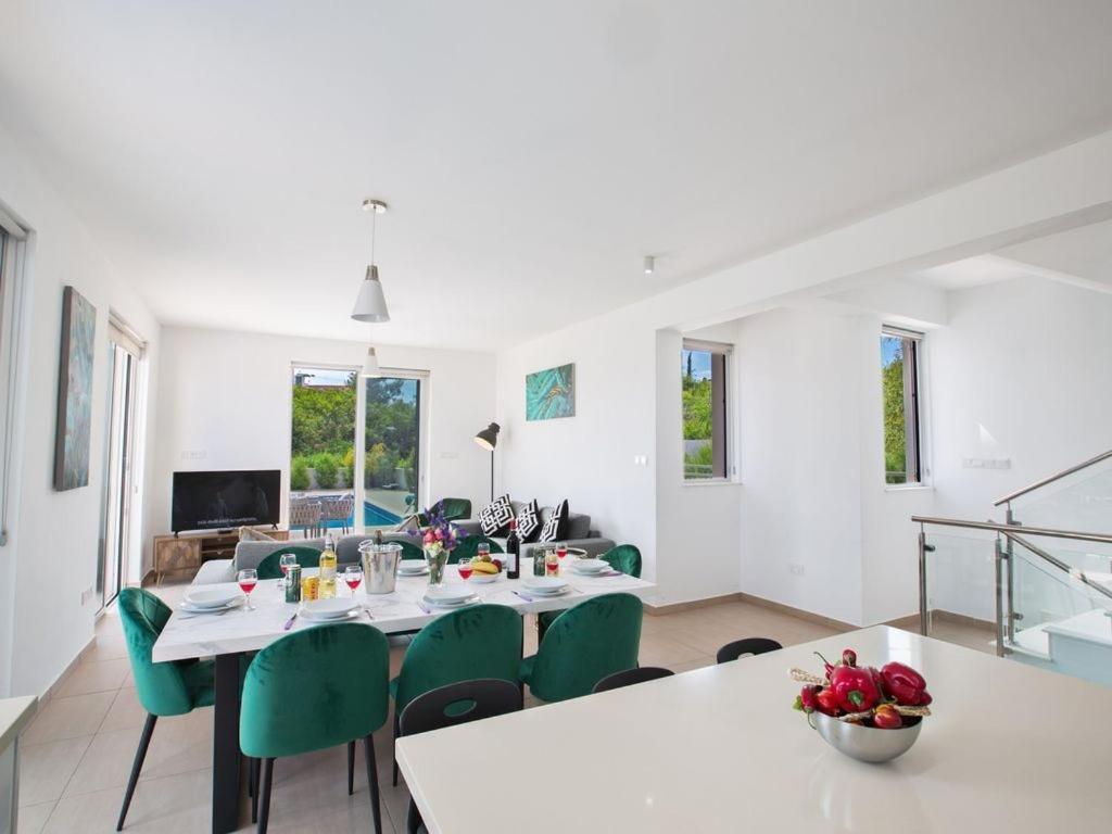 Villa Davina Aq Po490B