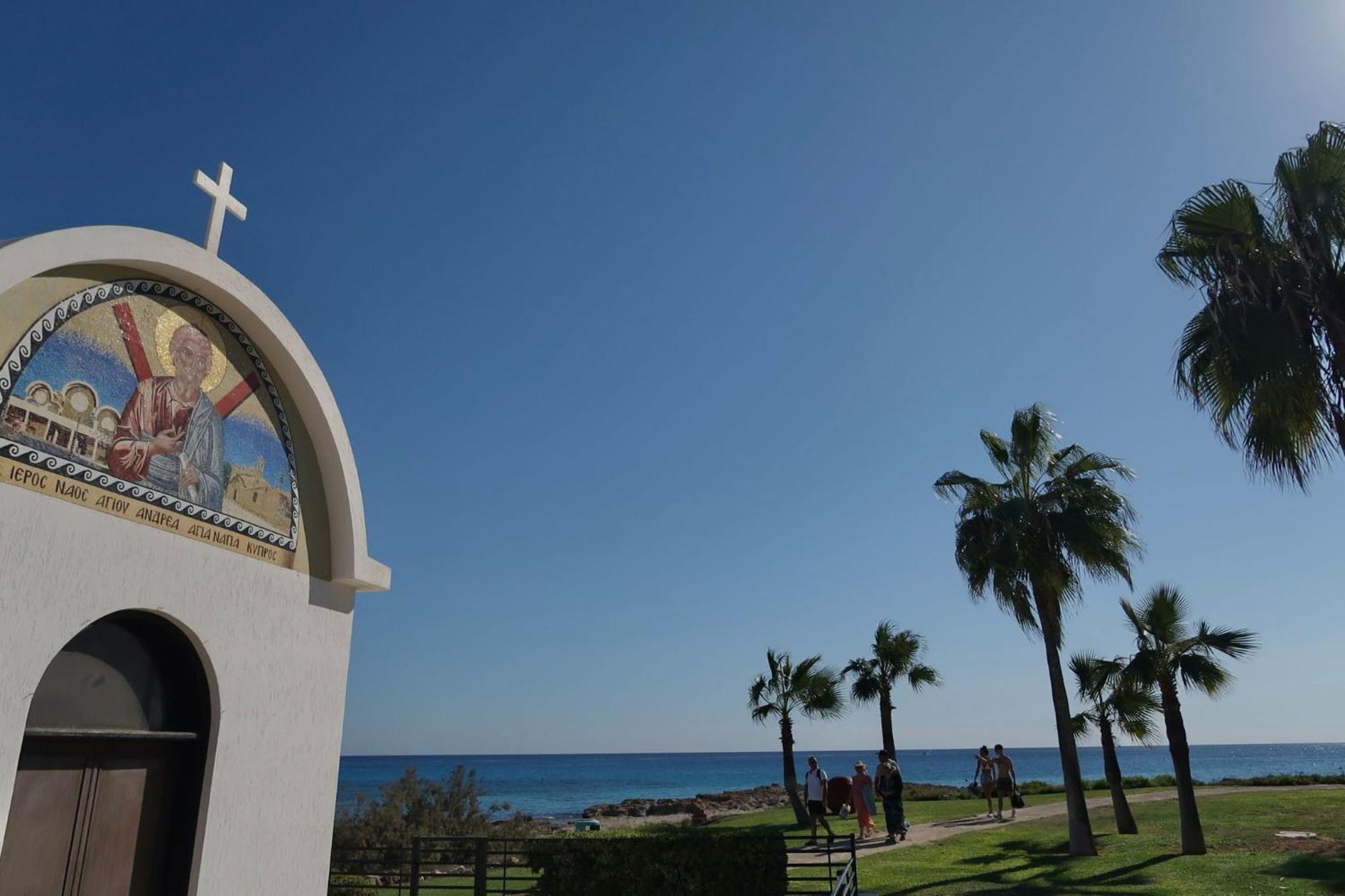Sunny Coast Paralimni