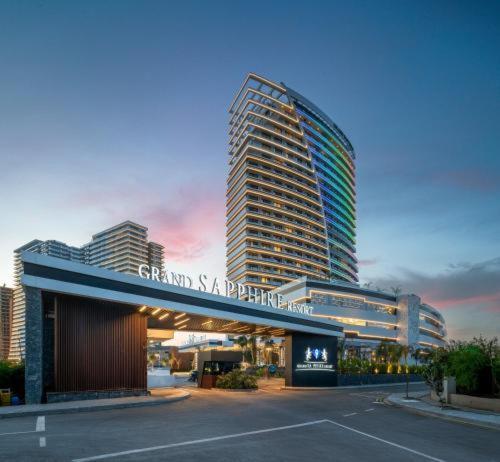 Grand Sapphire Oetueken Yeni Iskele North Cyprus *
